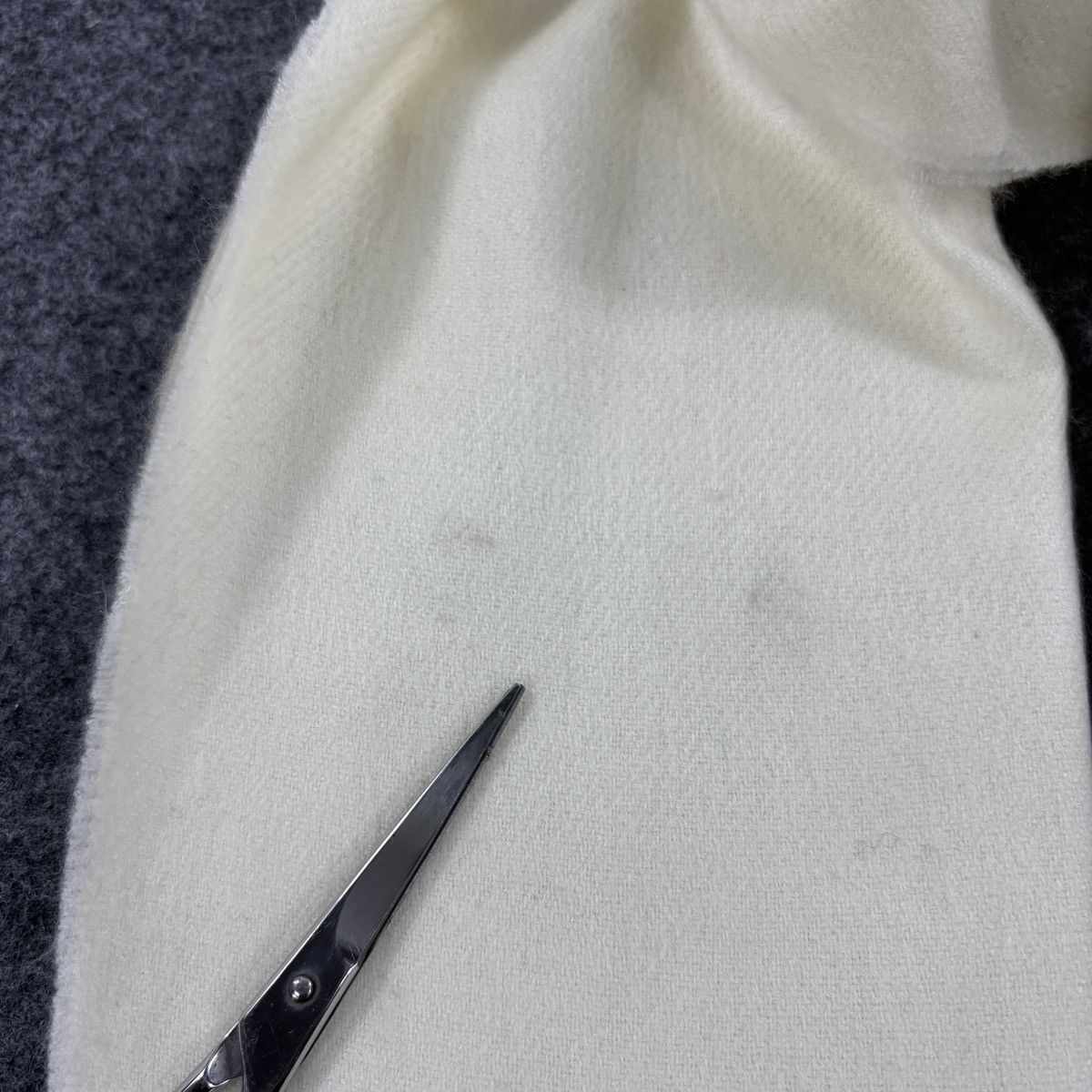 Christian Dior Monsieur Christian Dior Scarf # D746 # Muffler # Neckwear Size ONE SIZE - 9 Thumbnail