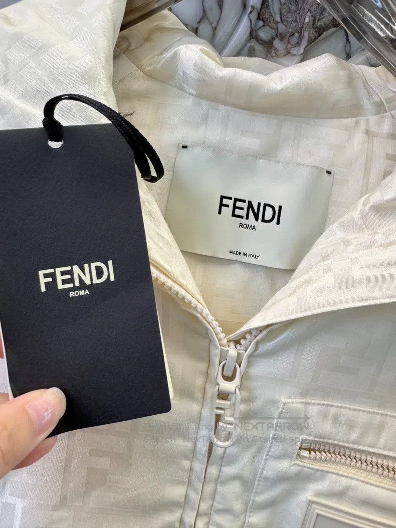 Fendi Fendi FW23 Logo Letter Full Print Hooded Zipper Jacket Coa Size S / US 4 / IT 40 - 2 Thumbnail