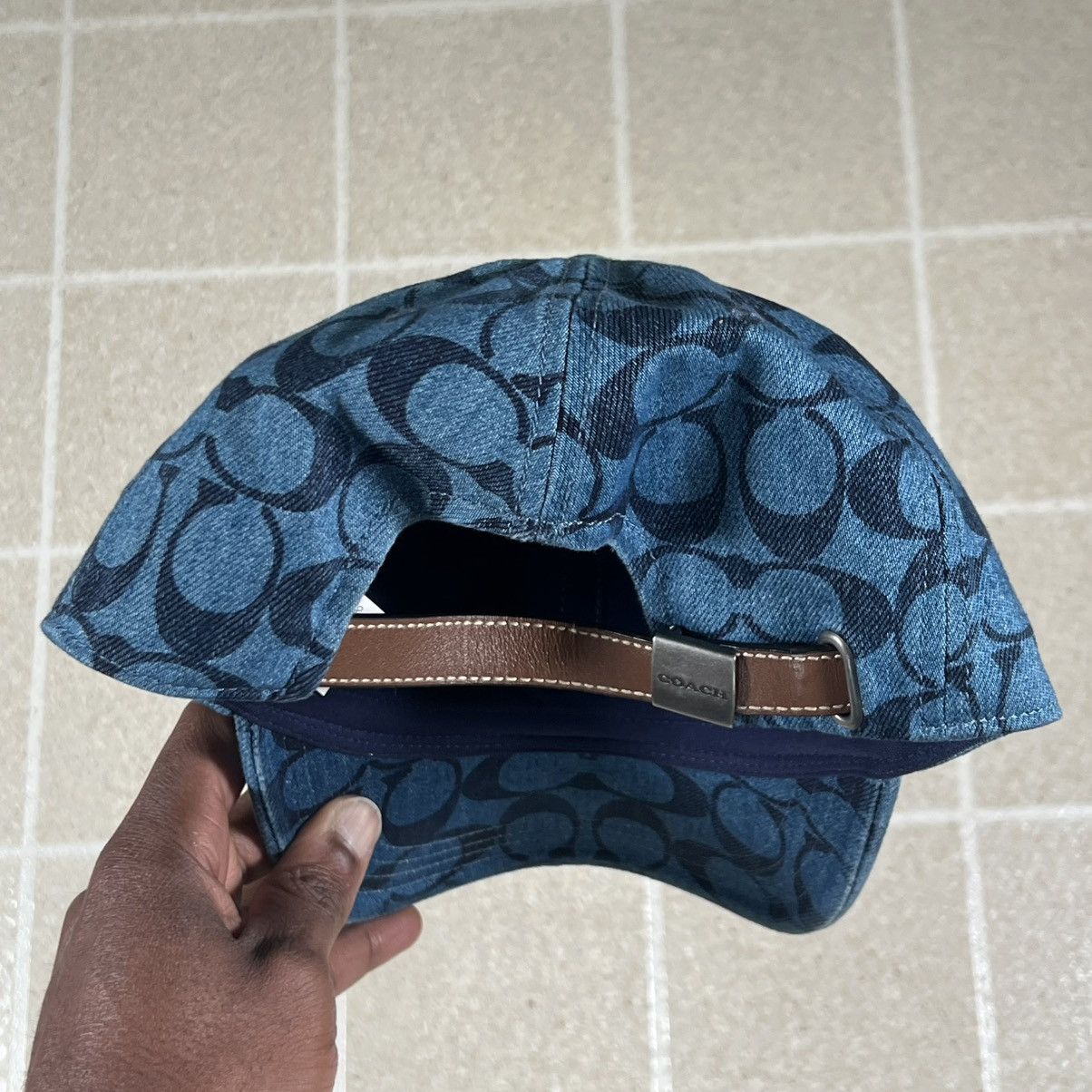 Coach COACH ALLOVER SIGNATURE LOGO JACQUARD BASEBALL CAP HAT Denim Size ONE SIZE - 7 Thumbnail