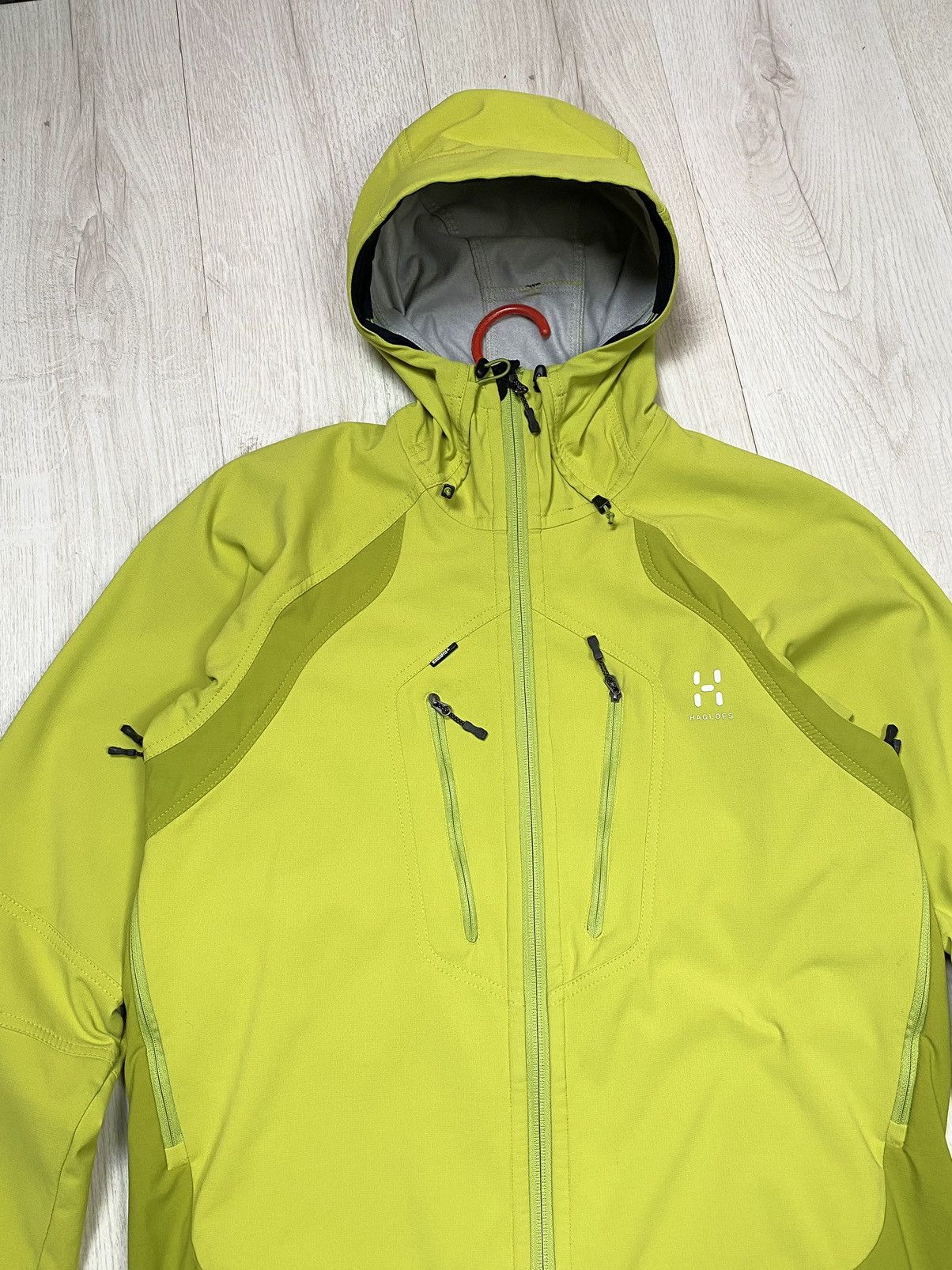 Haglofs HAGLOFS SCANDINAVIA AB WINDSTOPPER SIZE M Size US M / EU 48-50 / 2 - 3 Thumbnail
