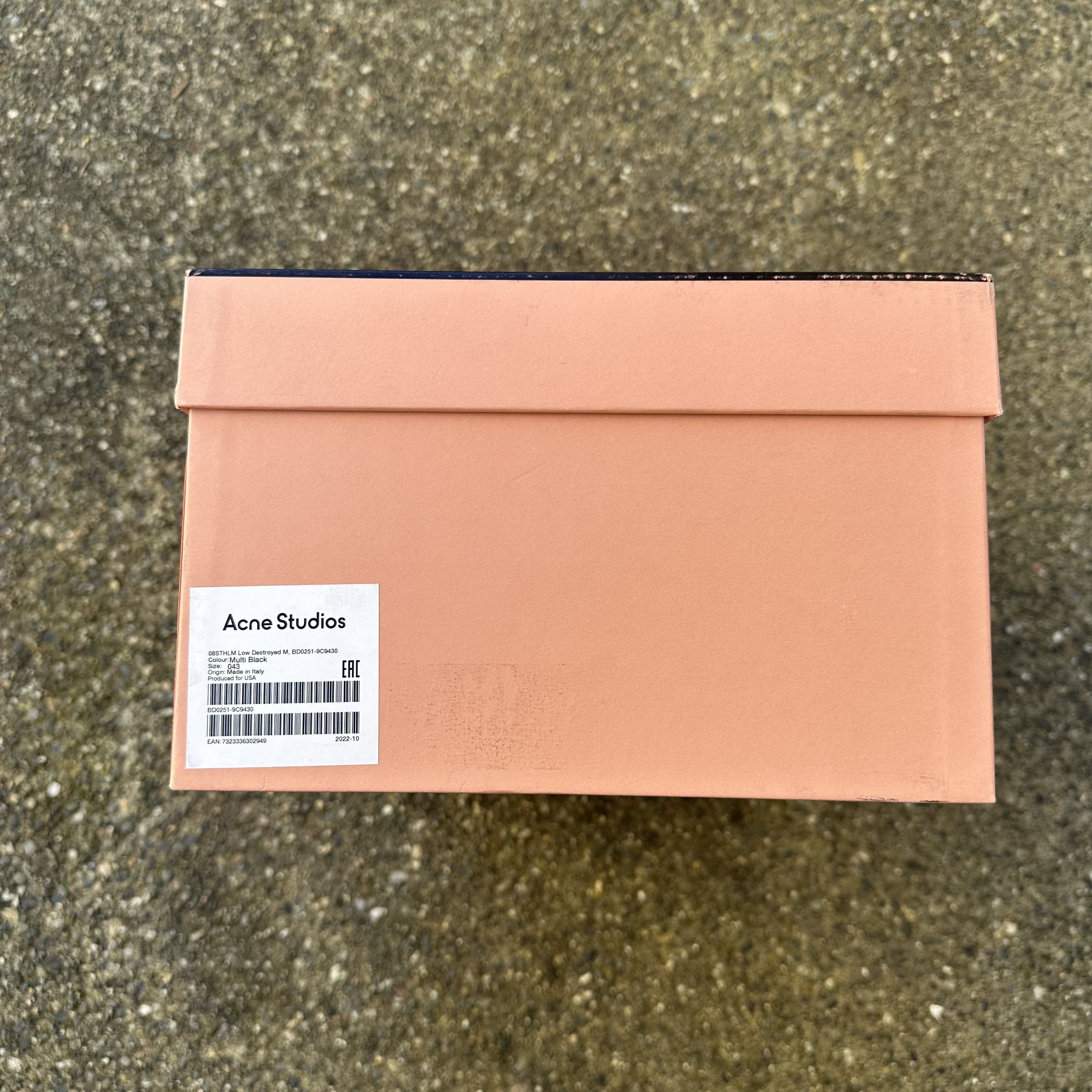Acne Studios Acne Studios Distressed Basket Sneaker Size US 10 / EU 43 - 6 Thumbnail