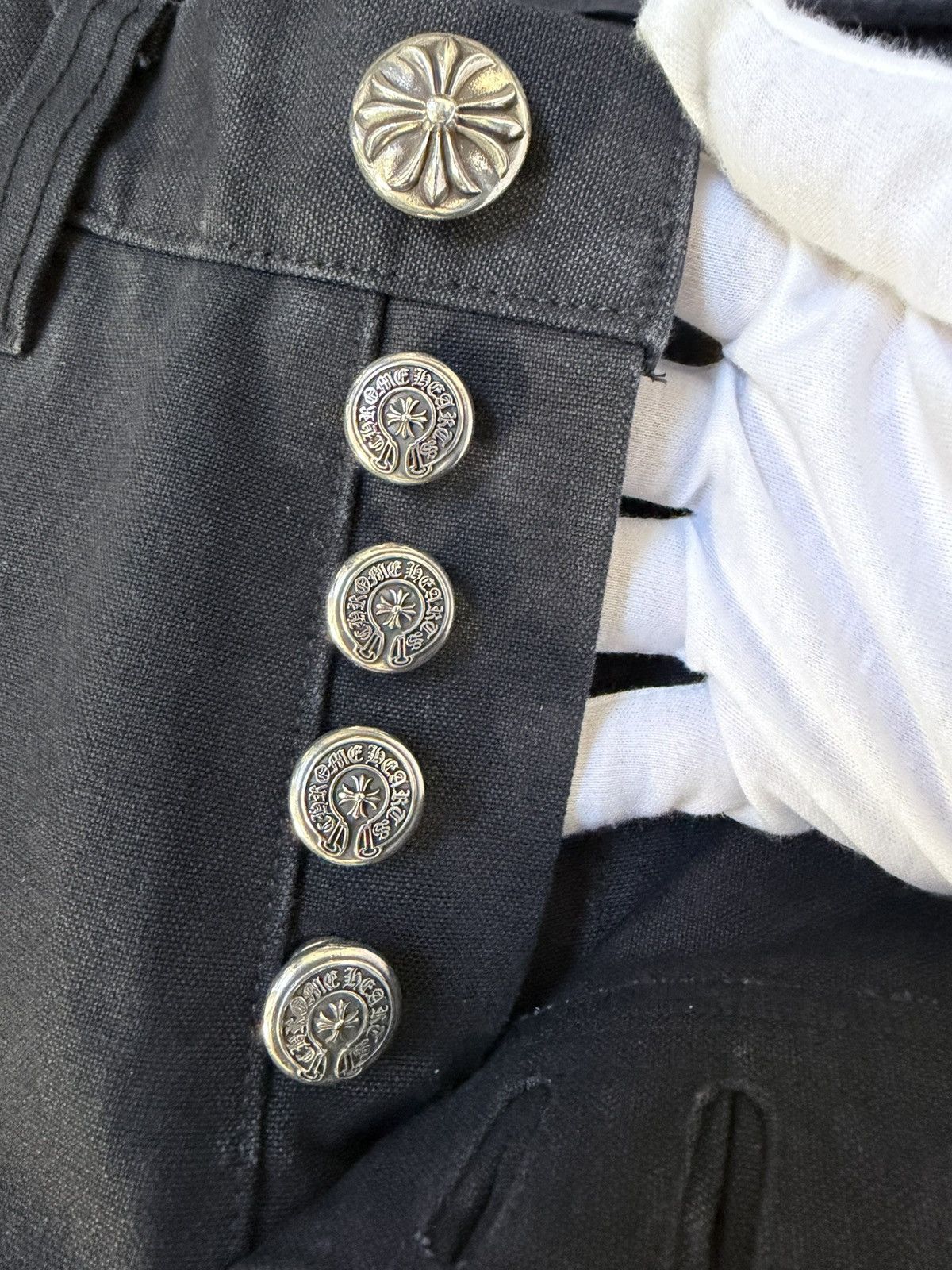 Chrome Hearts RARE!Chrome Hearts Cemetery Cross Leather Patch Cargo Pants Size US 31 - 4 Thumbnail