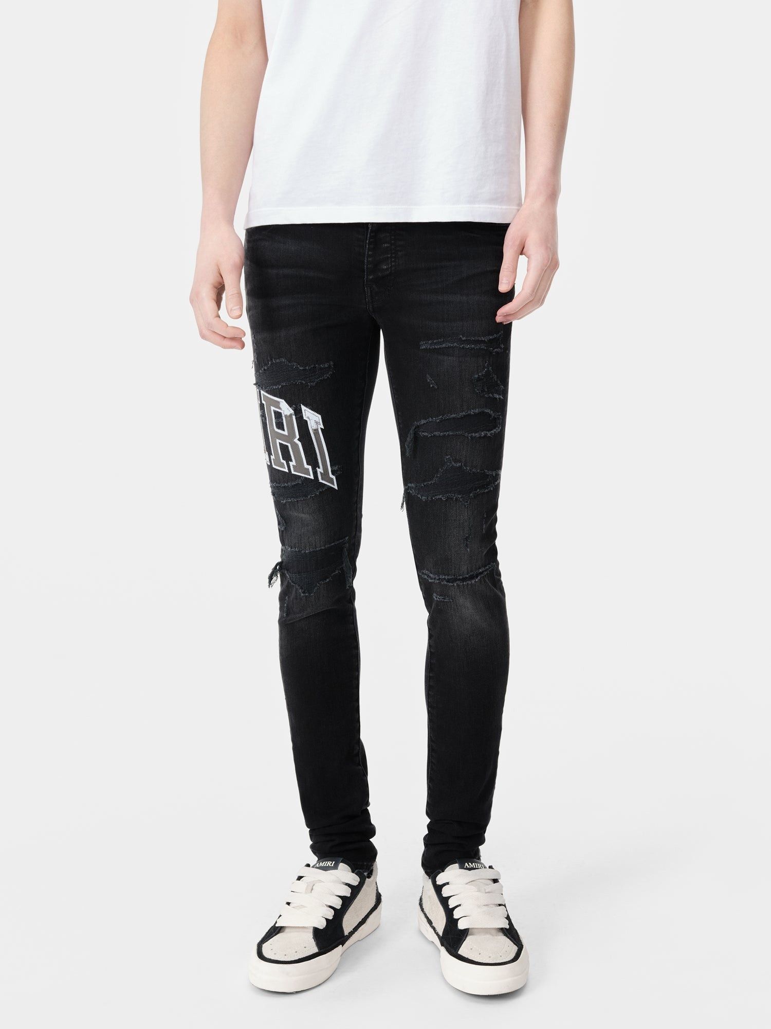 Amiri oc11z0825 Varsity Logo Repair Jeans in Black Size US 32 / EU 48 - 3 Thumbnail
