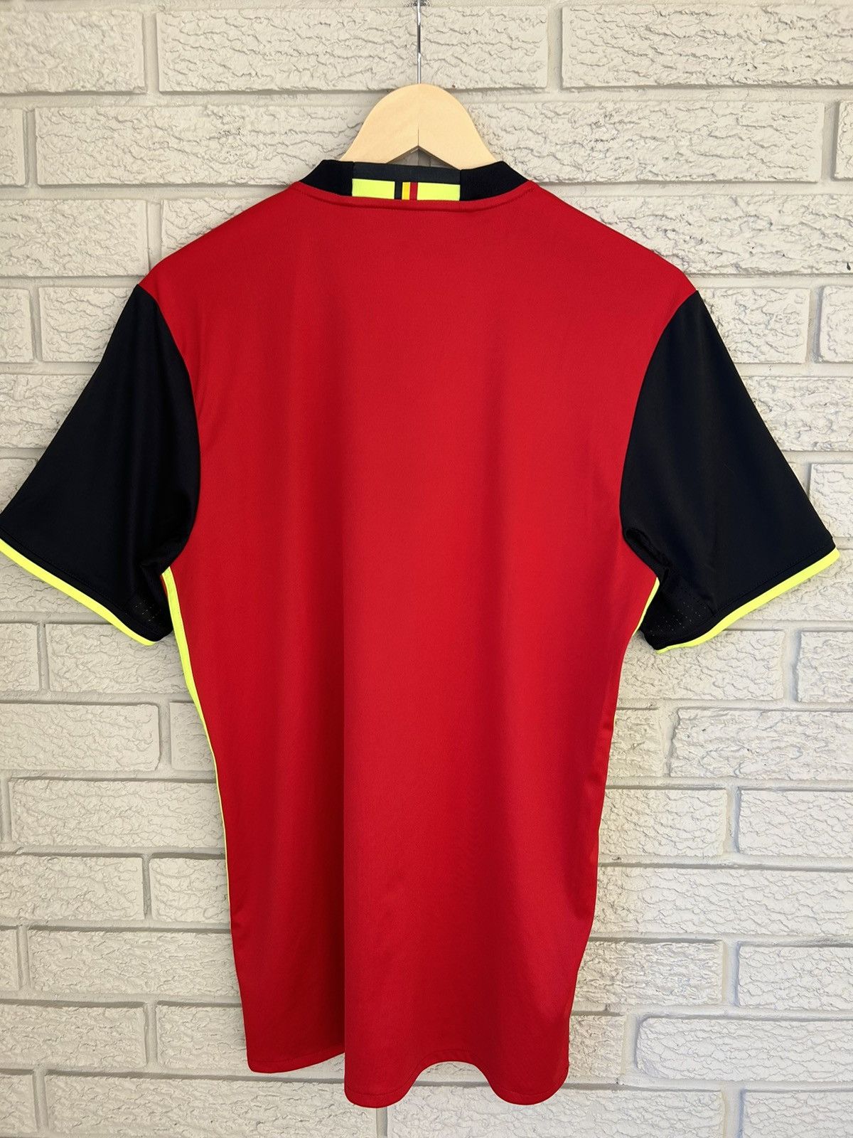 Adidas × Vintage Adidas Belgium 2015 National Team Home Jersey Size US M / EU 48-50 / 2 - 5 Thumbnail