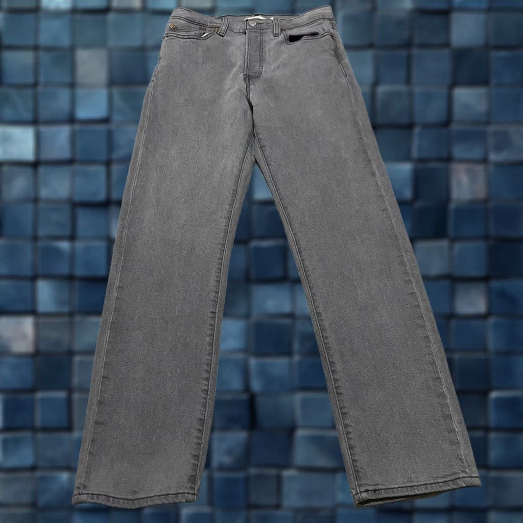 Levi's Levi's Womens Jeans Gray Wedgie Straight Button Fly Medium Wash 28 Regular 5-Pocket Denim High Rise 90s Vintage? Size 28" / US 6 / IT 42 - 1 Thumbnail
