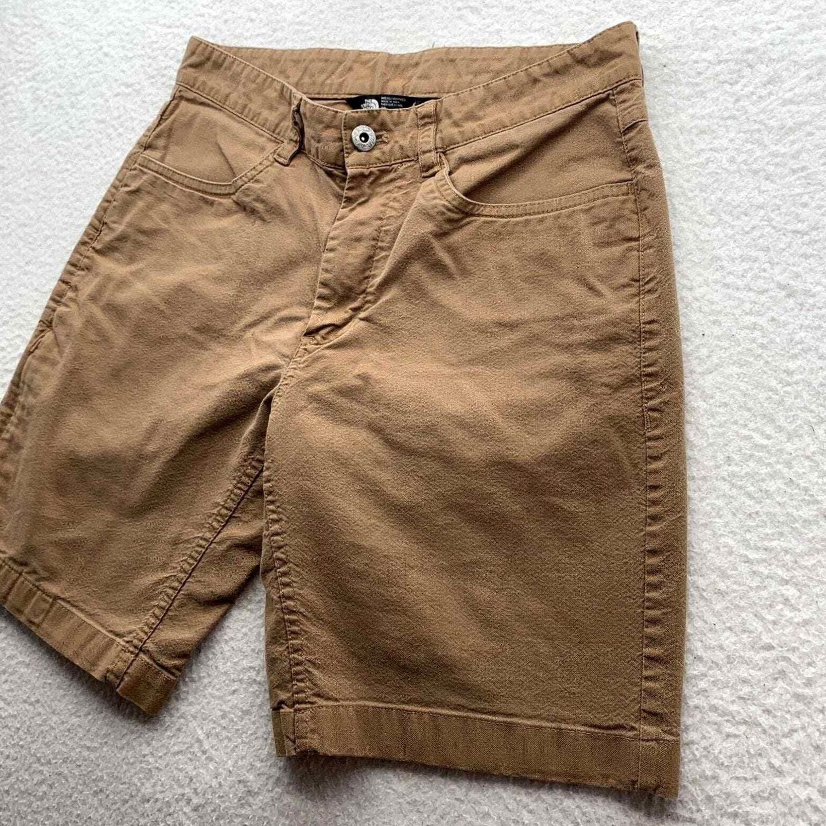 The North Face The North Face Chino Shorts Mens 30 8.5" Zip Pocket Hiking Camping Outdoors Brown Size US 30 / EU 46 - 2 Thumbnail