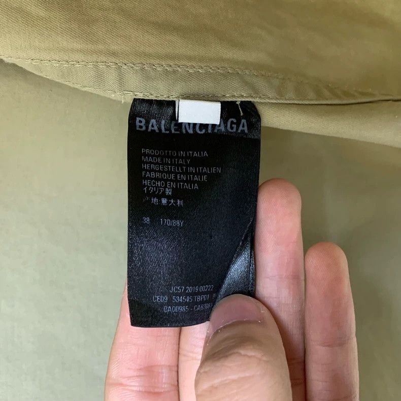 Balenciaga Balenciaga size 38 Khaki Cardigan Short Sleeve Size US XS / EU 42 / 0 - 7 Thumbnail