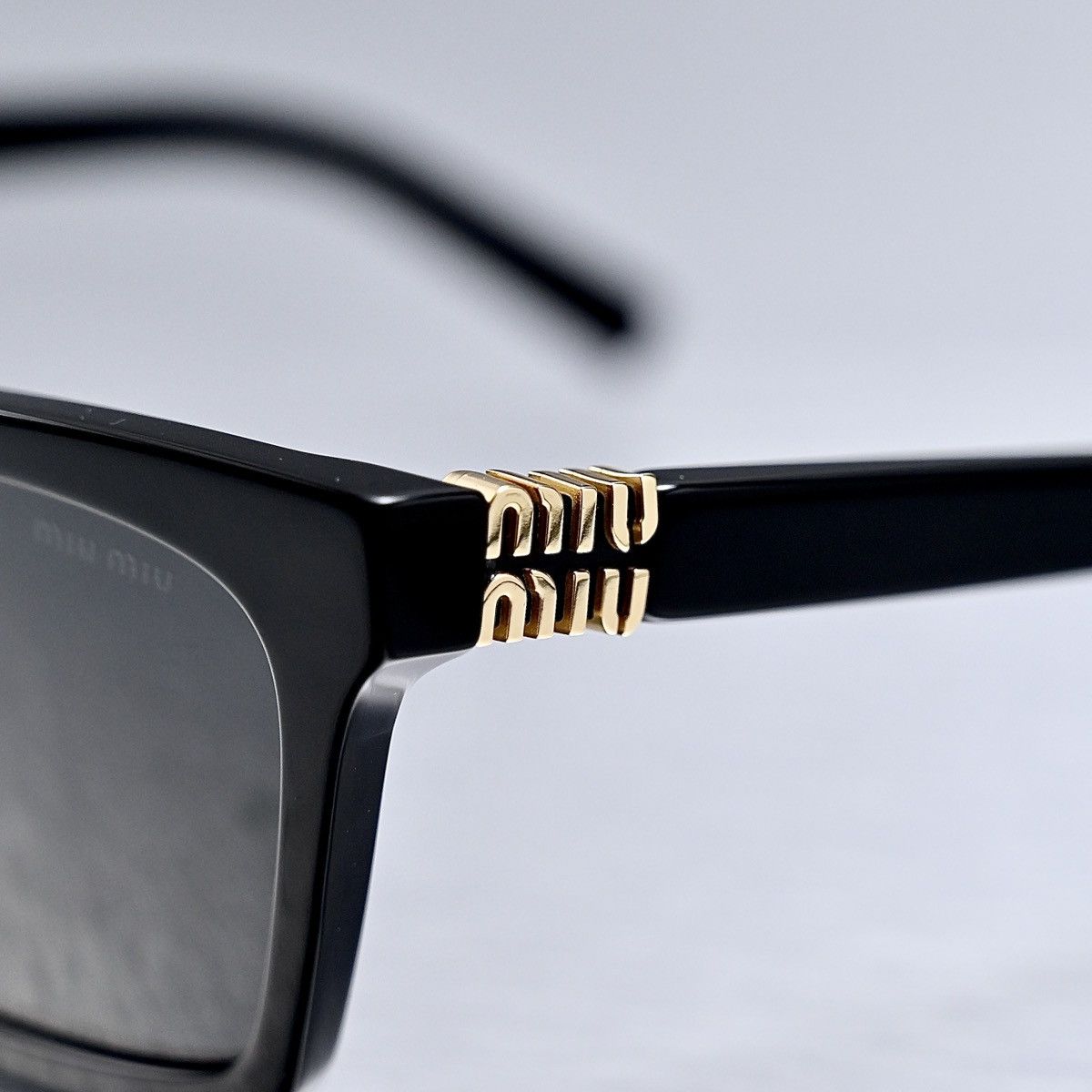 Miu Miu MIU MIU 0MU A05S SUNGLASSES Size ONE SIZE - 3 Thumbnail