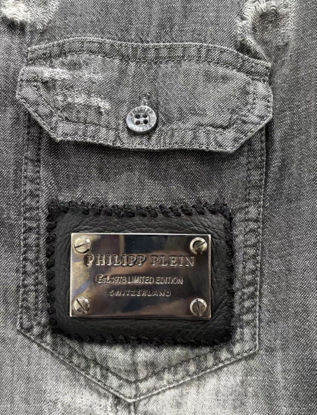 Philipp Plein Philipp Plein Denim Shirt J2 Size US M / EU 48-50 / 2 - 3 Thumbnail