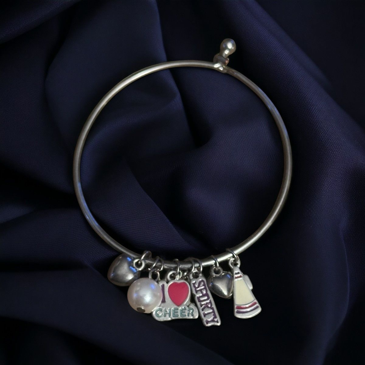 Other Silver tone cheer charm bangle bracelet Size ONE SIZE - 1 Thumbnail
