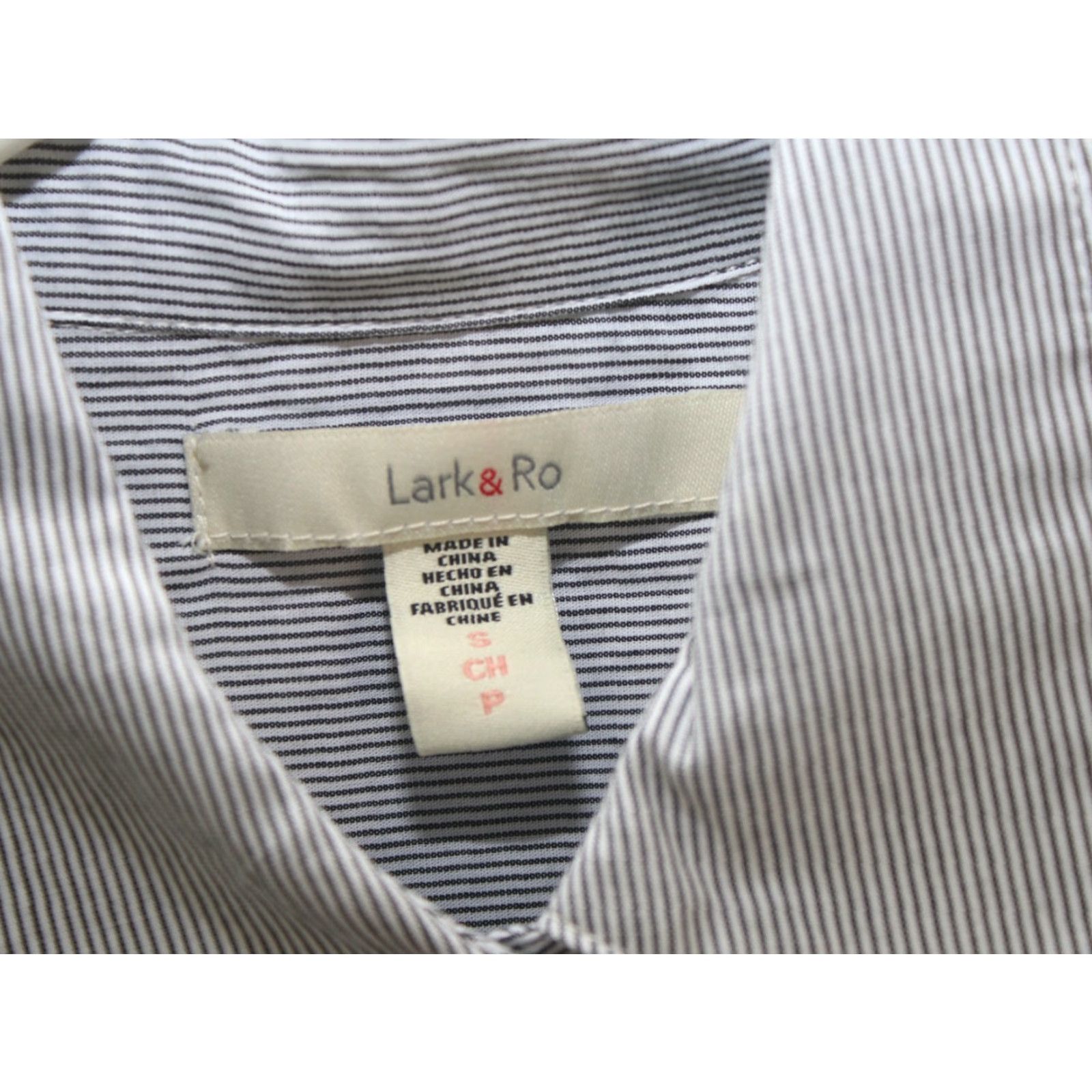 Vintage Lark And Ro Women’s Shirt Striped Button Down White Long Sleeves Small Size Size S / US 4 / IT 40 - 5 Thumbnail