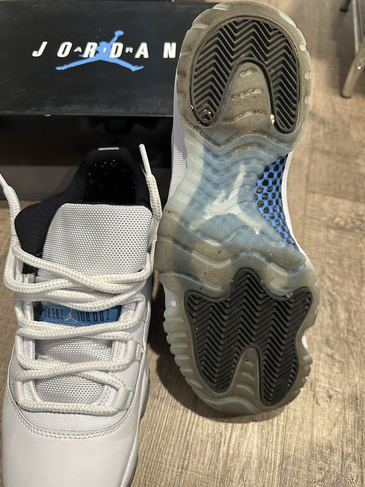 Jordan Brand × Nike Jordan 11 low blue legend Size US 7.5 / EU 40-41 - 3 Thumbnail
