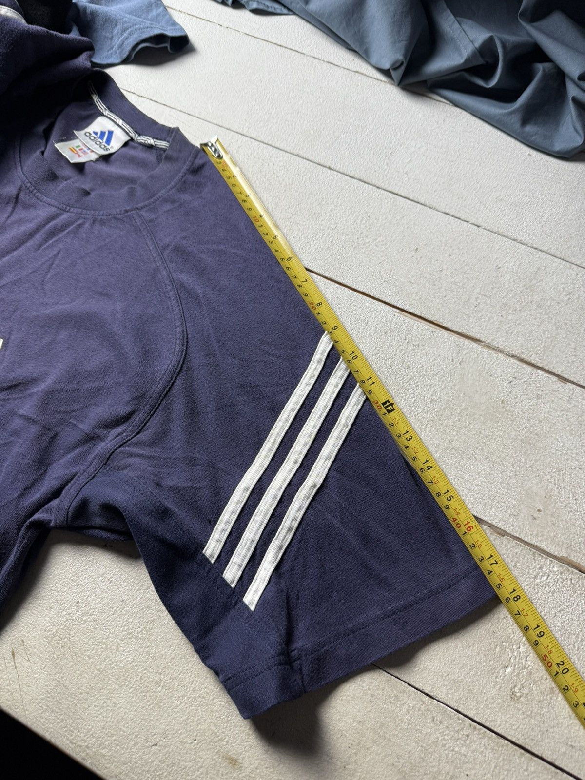 Adidas 90d Retro Adidas Y2K Performance Three Stripe Tee Faded Size US L / EU 52-54 / 3 - 15 Thumbnail