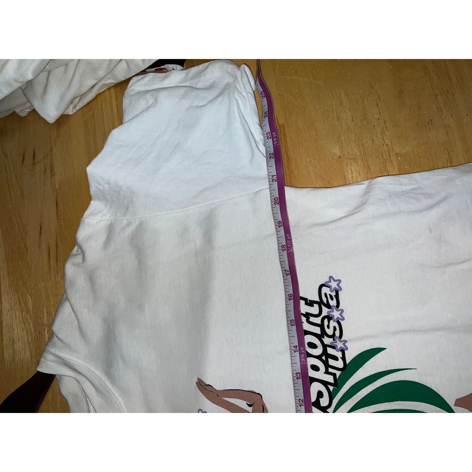 Gildan Vintage Hulu Girl Shirt Tourney Sport USA Oahu Maui Hawaii L Size US L / EU 52-54 / 3 - 7 Thumbnail