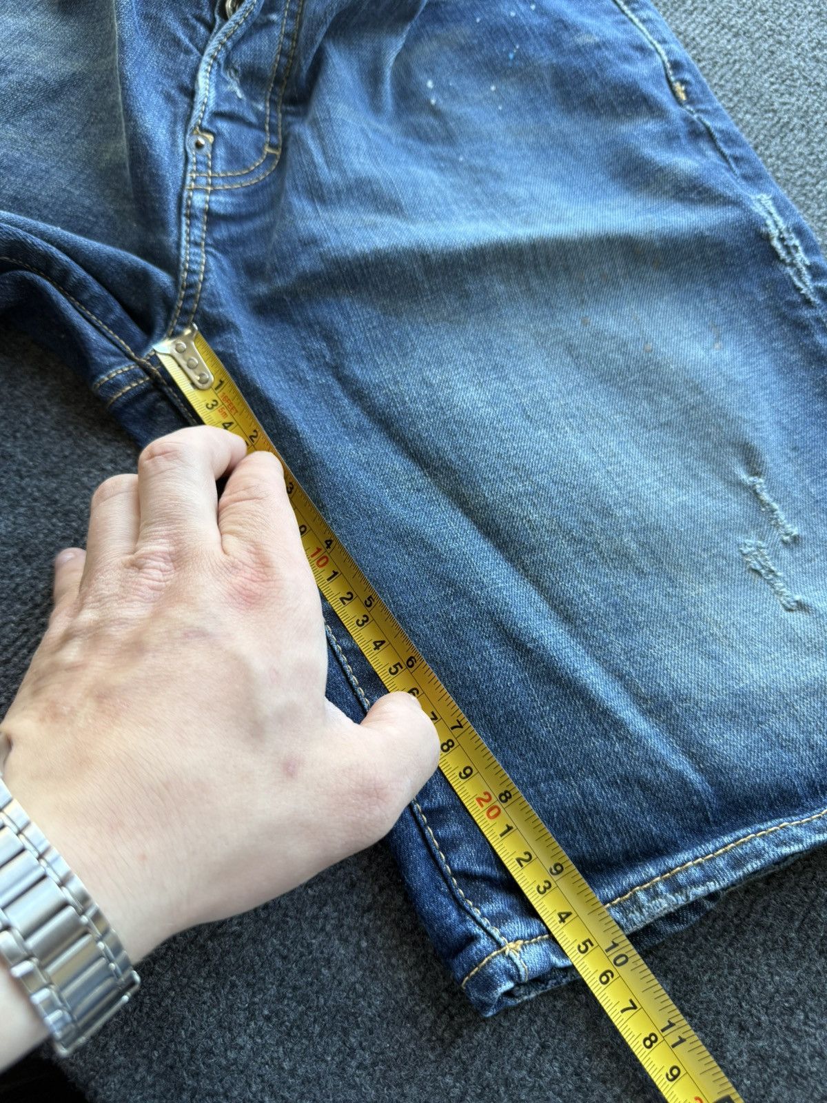 Dsquared2 Dsquared2 Distressed Denim Shorts Paint Splatter Italy 44 Size US 30 / EU 46 - 23 Thumbnail