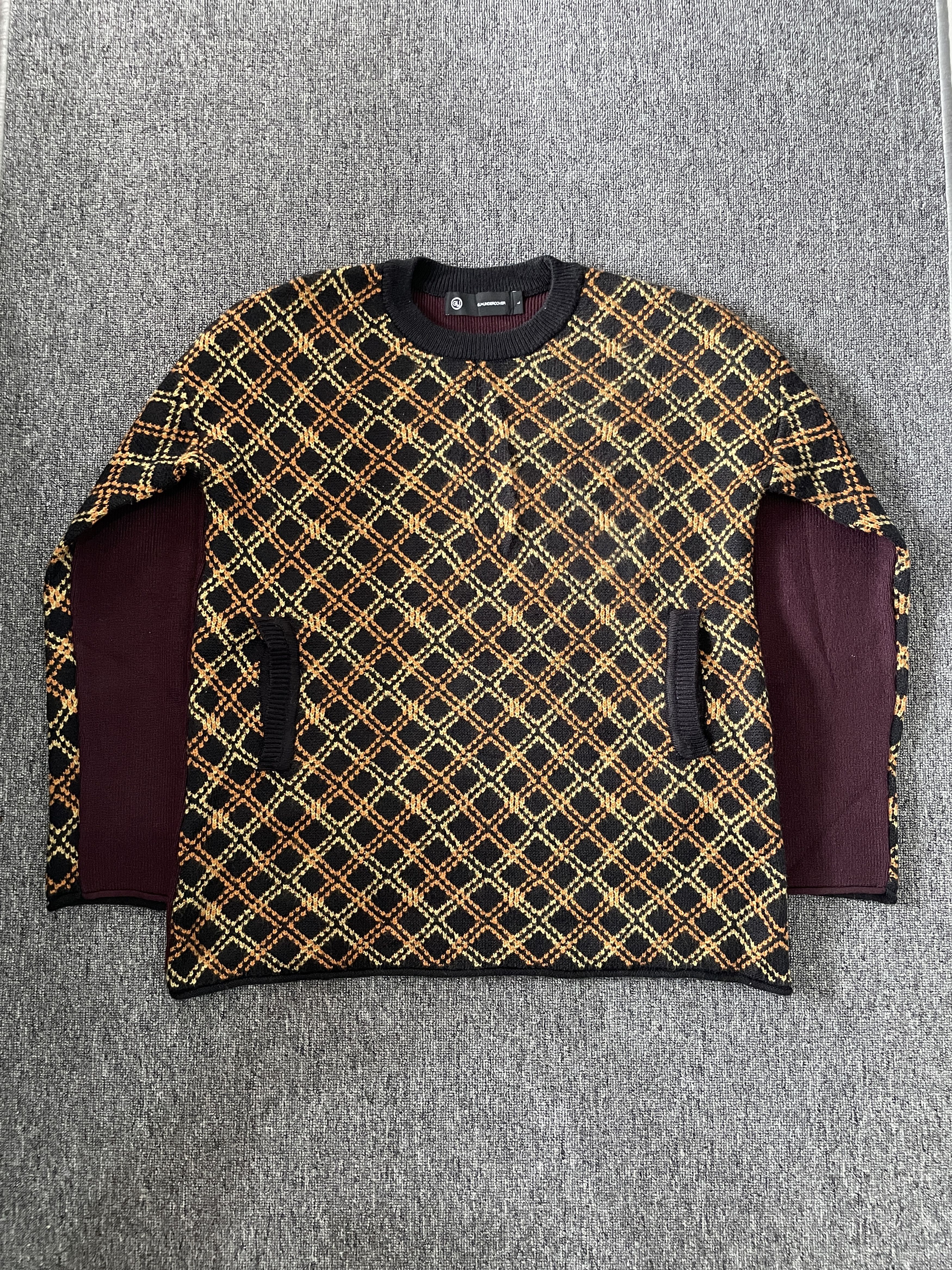 GU × Undercover GU X Undercover Geometric Check Pattern Crewneck Knit Size L / US 10 / IT 46 - 1 Thumbnail