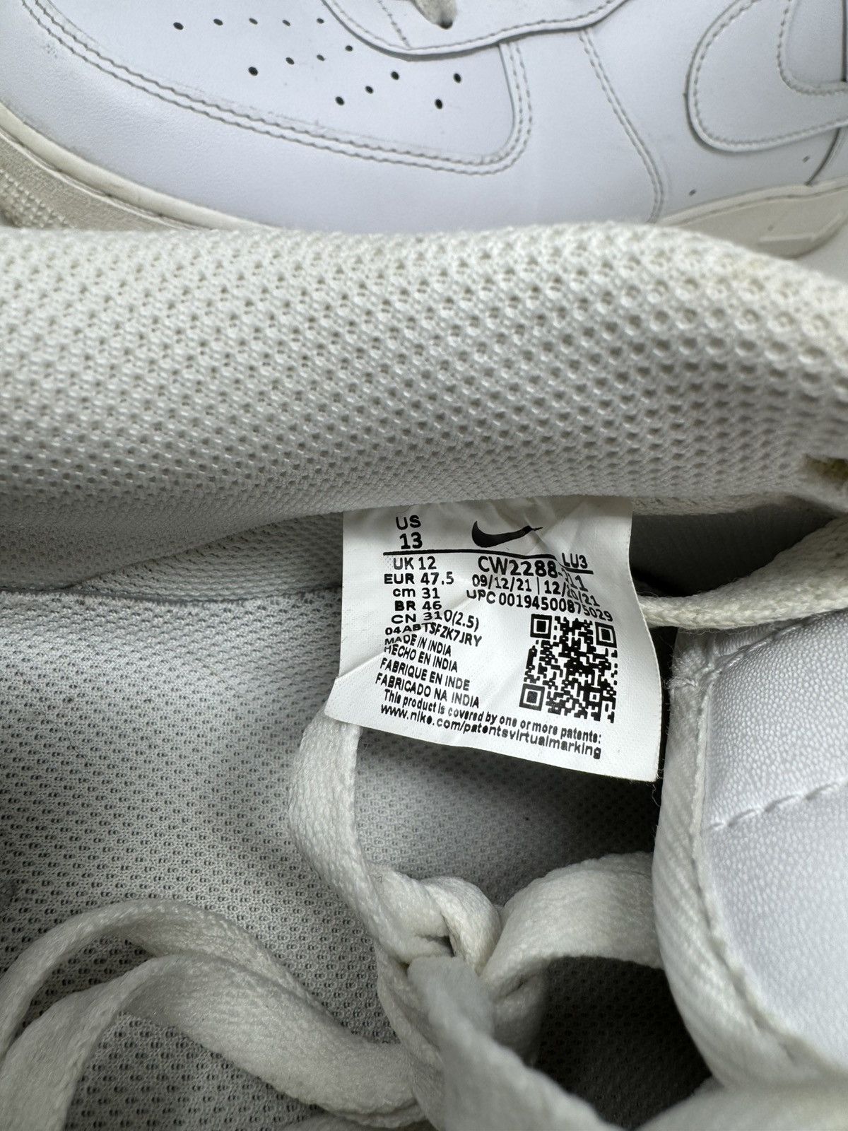 Nike Nike Air Force 1 Low 07 Triple White Size US 13 / EU 46 - 9 Thumbnail