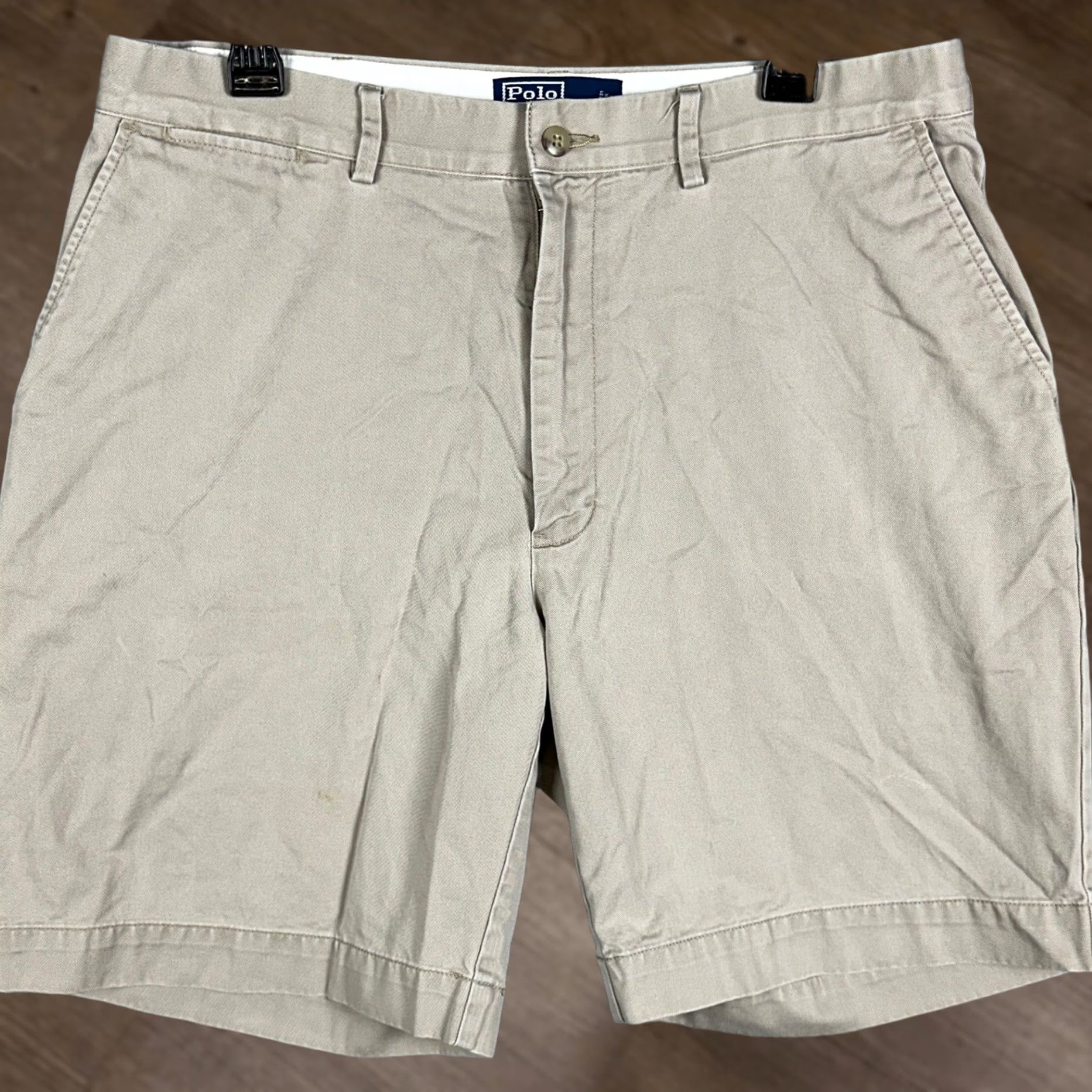 Polo Ralph Lauren Polo Ralph Lauren Shorts Mens 35 Beige Classic Chino Flat Front Casual Waist 35 Inseam 9 Beig e Cotton Solid Logo Pockets Khakis Size US S / EU 44-46 / 1 - 1 Thumbnail