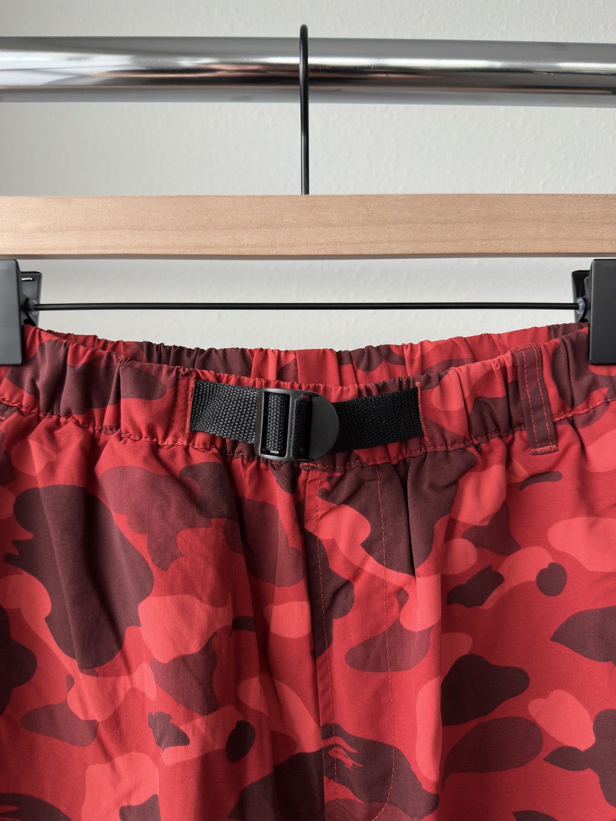 Bape BAPE Camo Cargo Nylon Pants Red Size US 30 / EU 46 - 3 Thumbnail