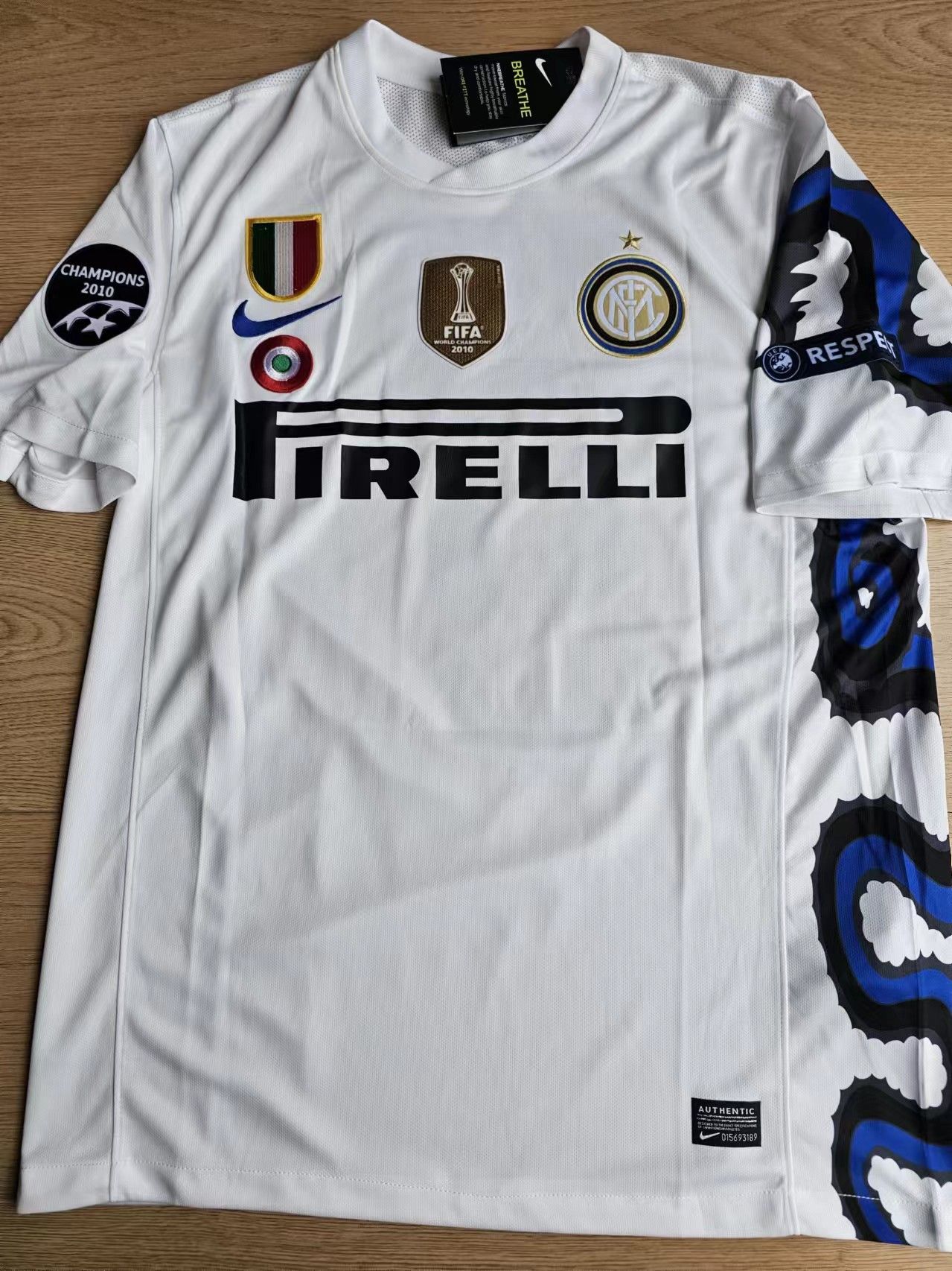Other 2010 Inter Milan 9 Eto'o Jersey Away Size US M / EU 48-50 / 2 - 2 Thumbnail