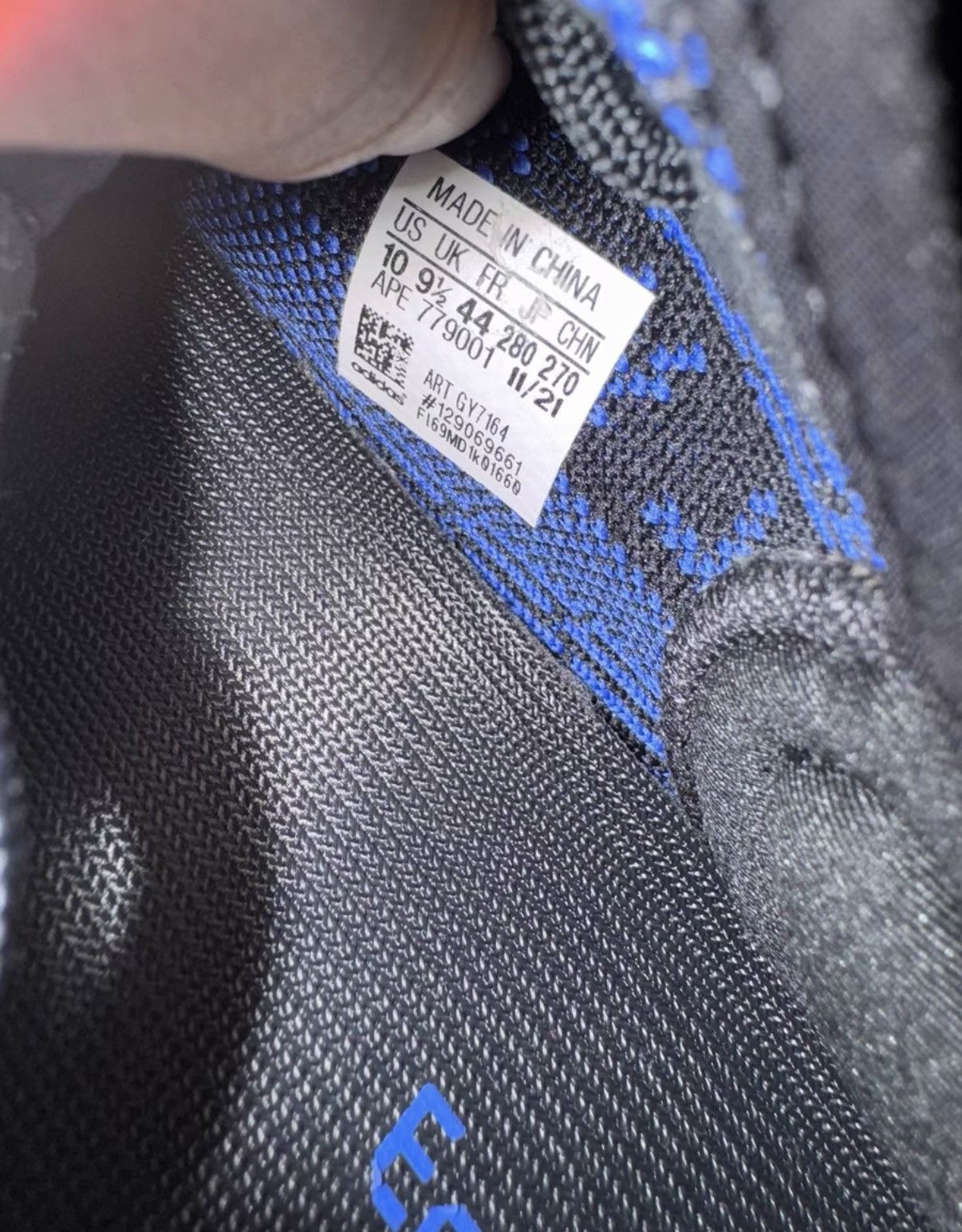 Adidas Adidas Yeezy 350 Black Blue GY7164 K37 Size US 9.5 / EU 42-43 - 2 Thumbnail