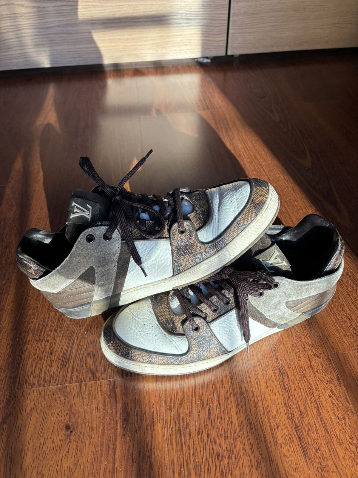 Louis Vuitton Louis Vuitton damier ebene leather sneakers Size US 8 / EU 41 - 2 Thumbnail