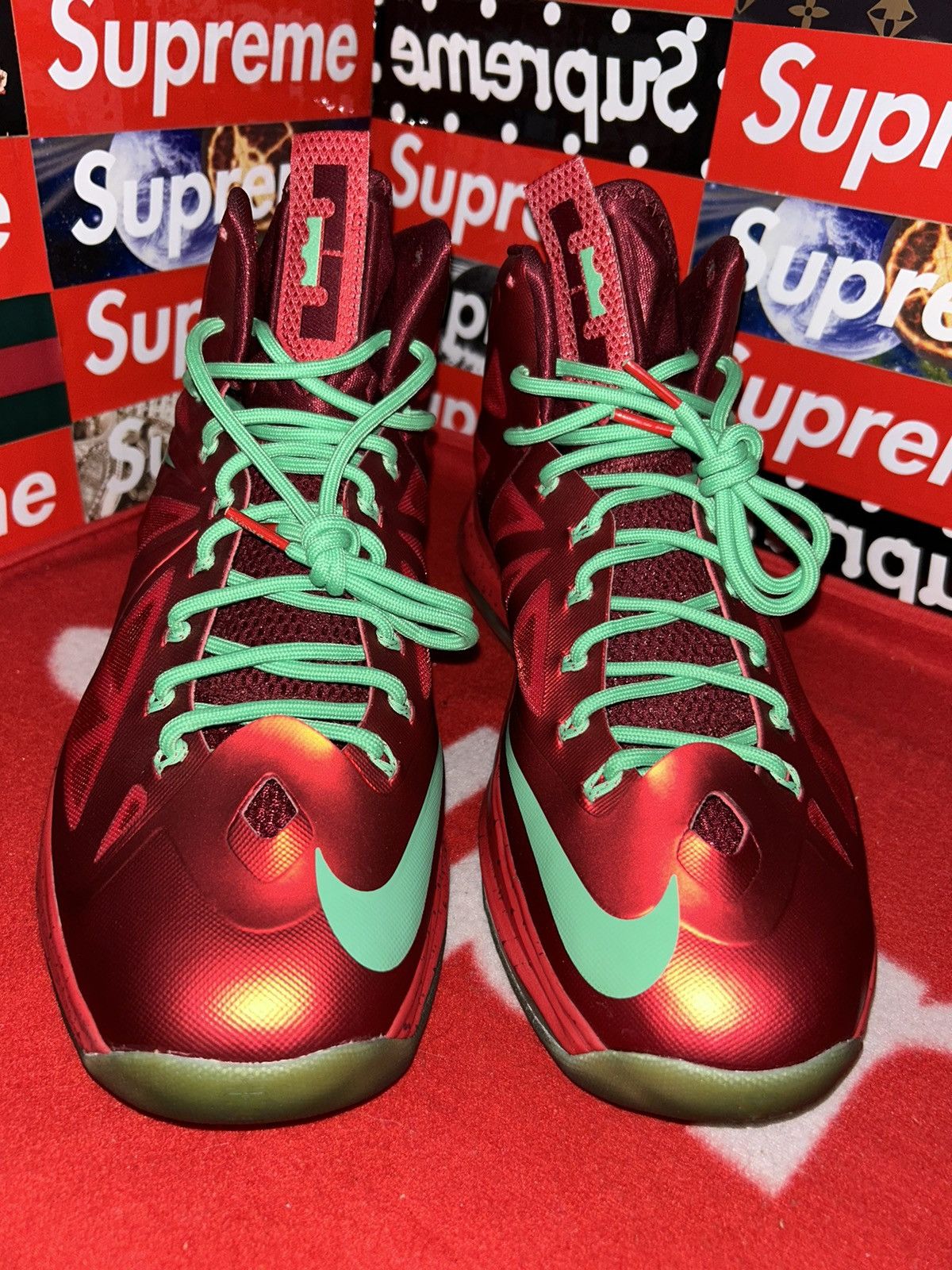 Nike Nike Lebron 10 Christmas 541100-600 size 12 NEW Lebron X Size US 12 / EU 45 - 2 Thumbnail