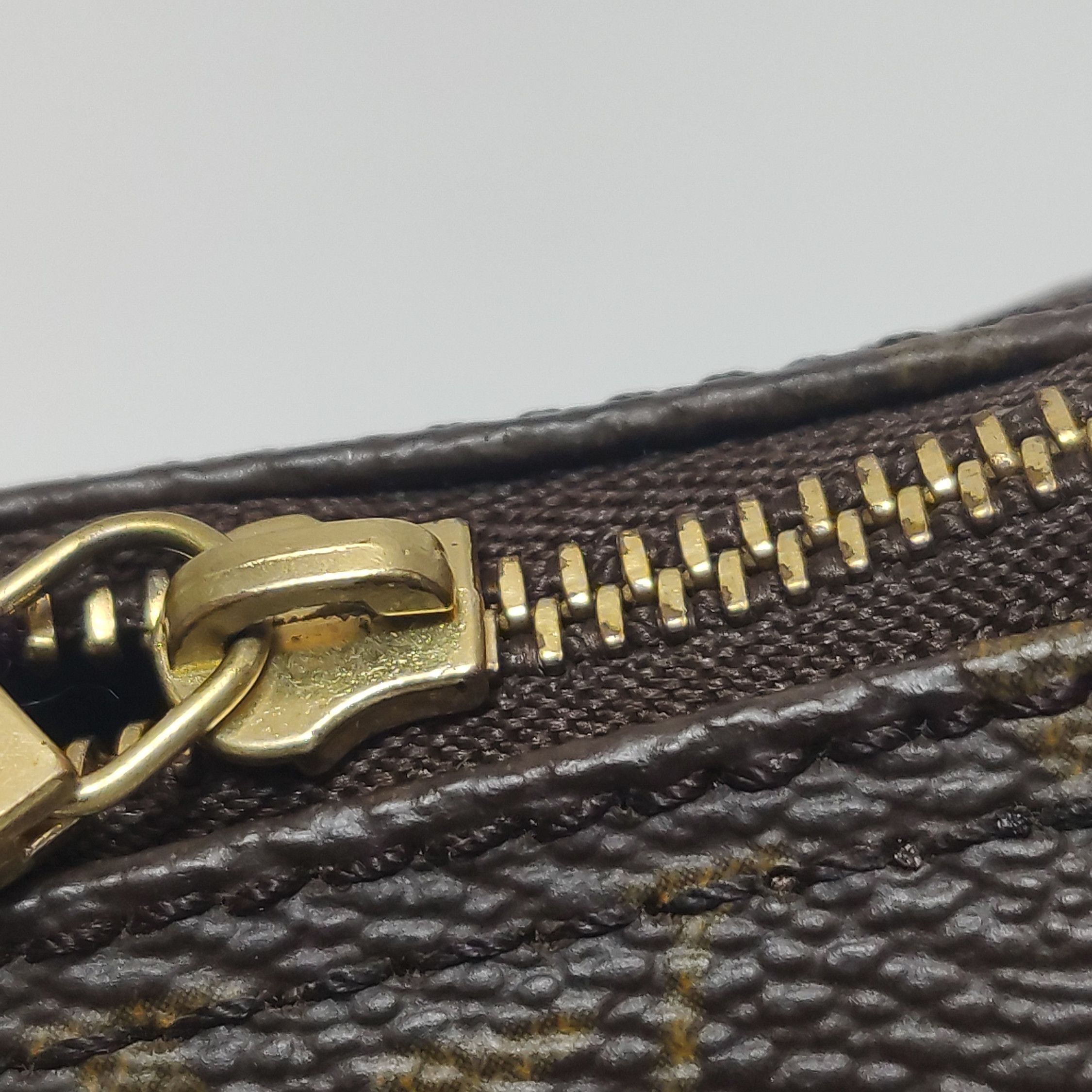 Louis Vuitton Louis Vuitton (LV) Papillon Mini Cowhide Monogram Printed D Size ONE SIZE - 5 Thumbnail