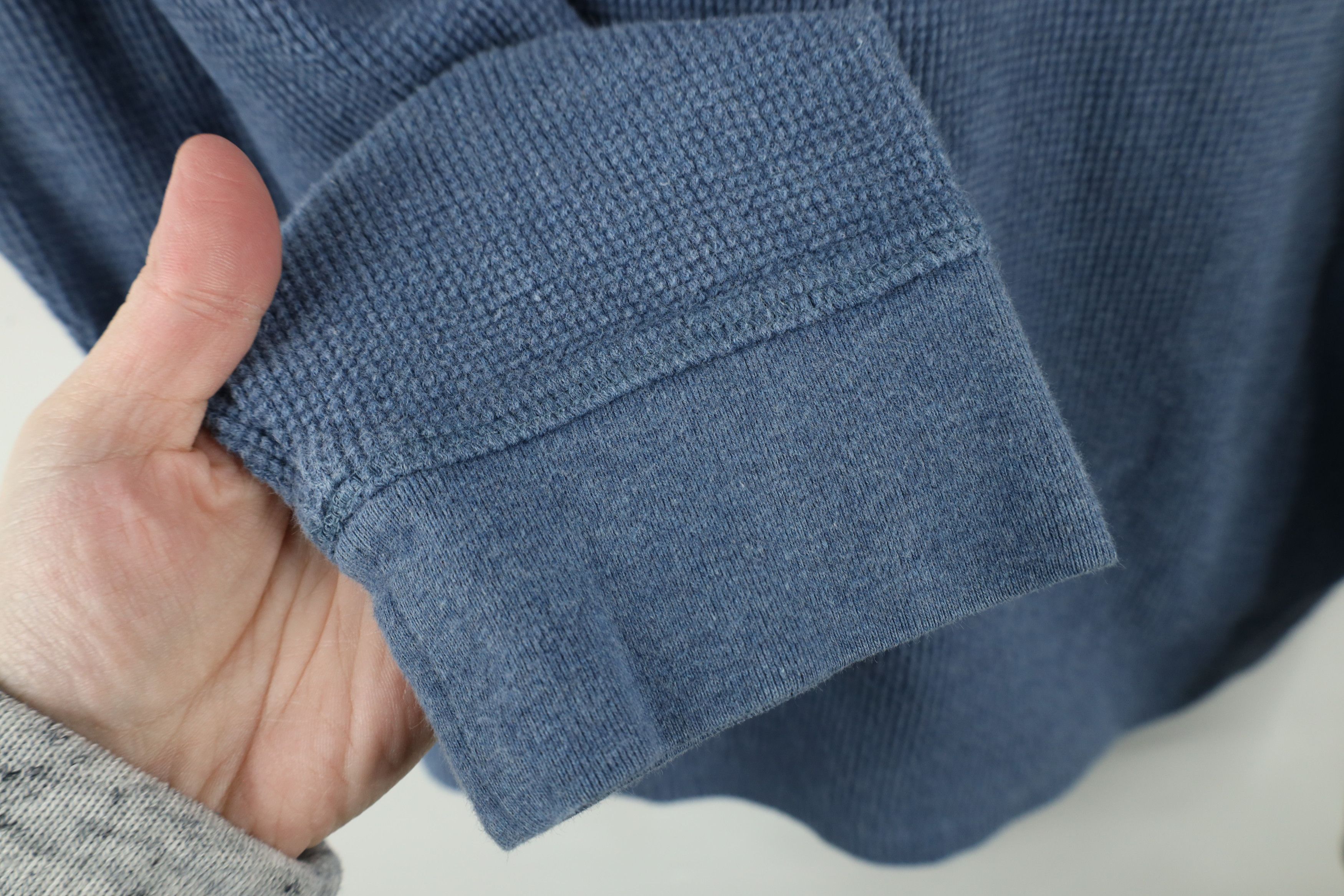 Gap × Vintage Vintage Y2K Gap Thermal Waffle Knit Long Sleeve T-Shirt Size US XXL / EU 58 / 5 - 5 Thumbnail