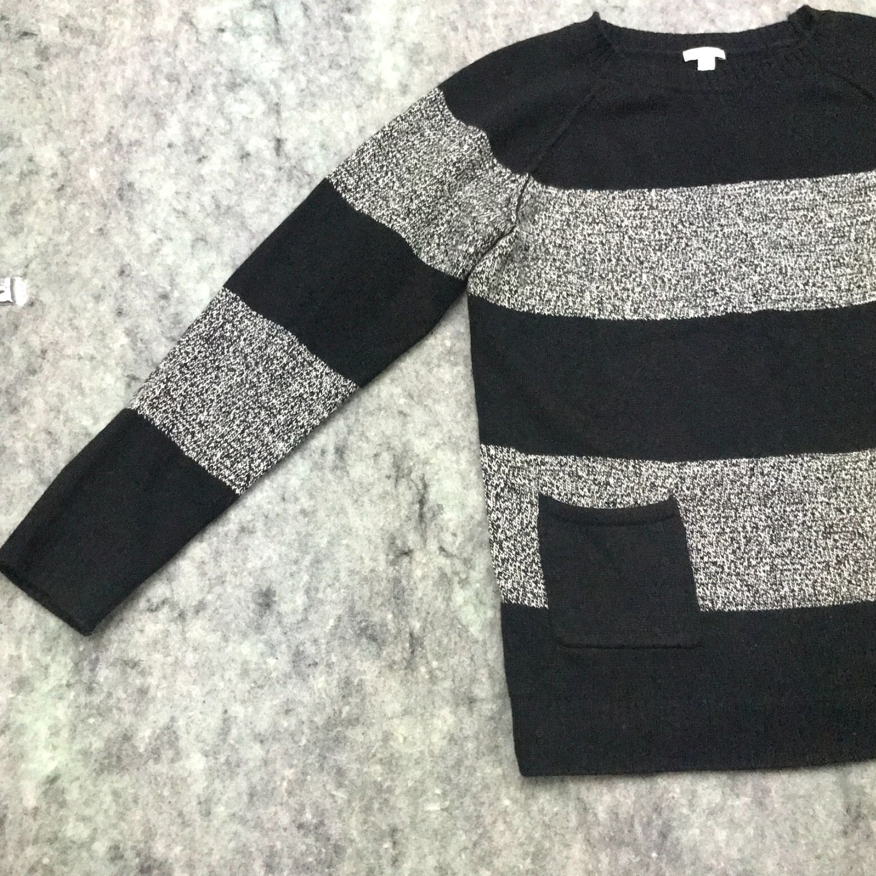 Gap VINTAGE Gap Sweater Large Gray Striped Knit Cotton/Wool Blend Long Sleeve Pullover Womens Size L / US 10 / IT 46 - 5 Thumbnail