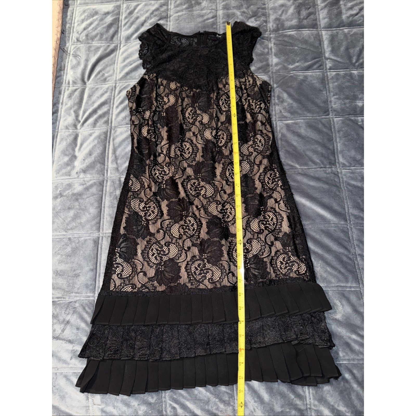 Other Black Nude Lace Ruffled Hem Dress Sz 4 Whimsy Goth Fairy LBD Size S / US 4 / IT 40 - 10 Thumbnail