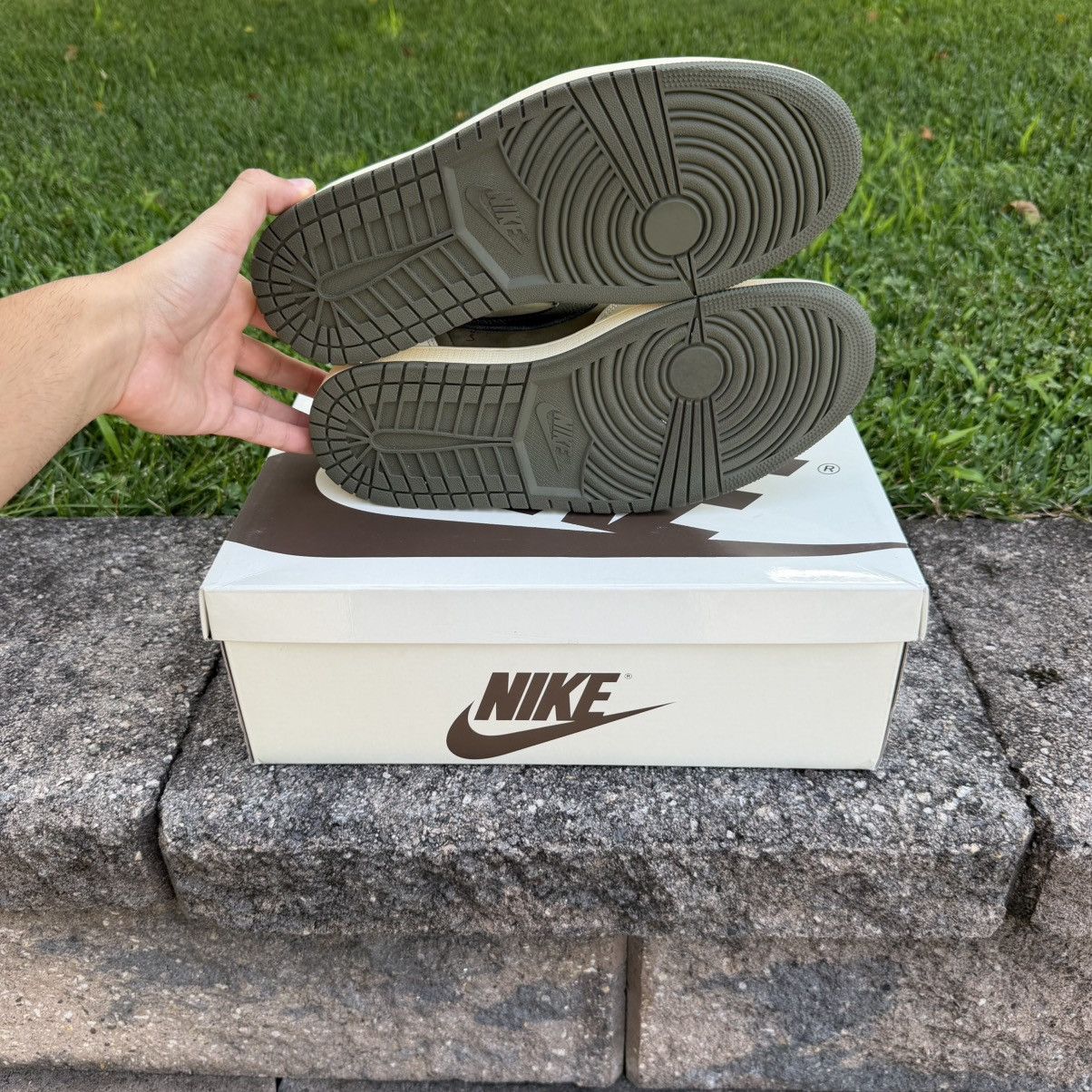 Nike × Off-White Nike x Travis Scott Air Jordan 1 Low ‘Medium Olive’ Size 10 Size US 10 / EU 43 - 7 Thumbnail