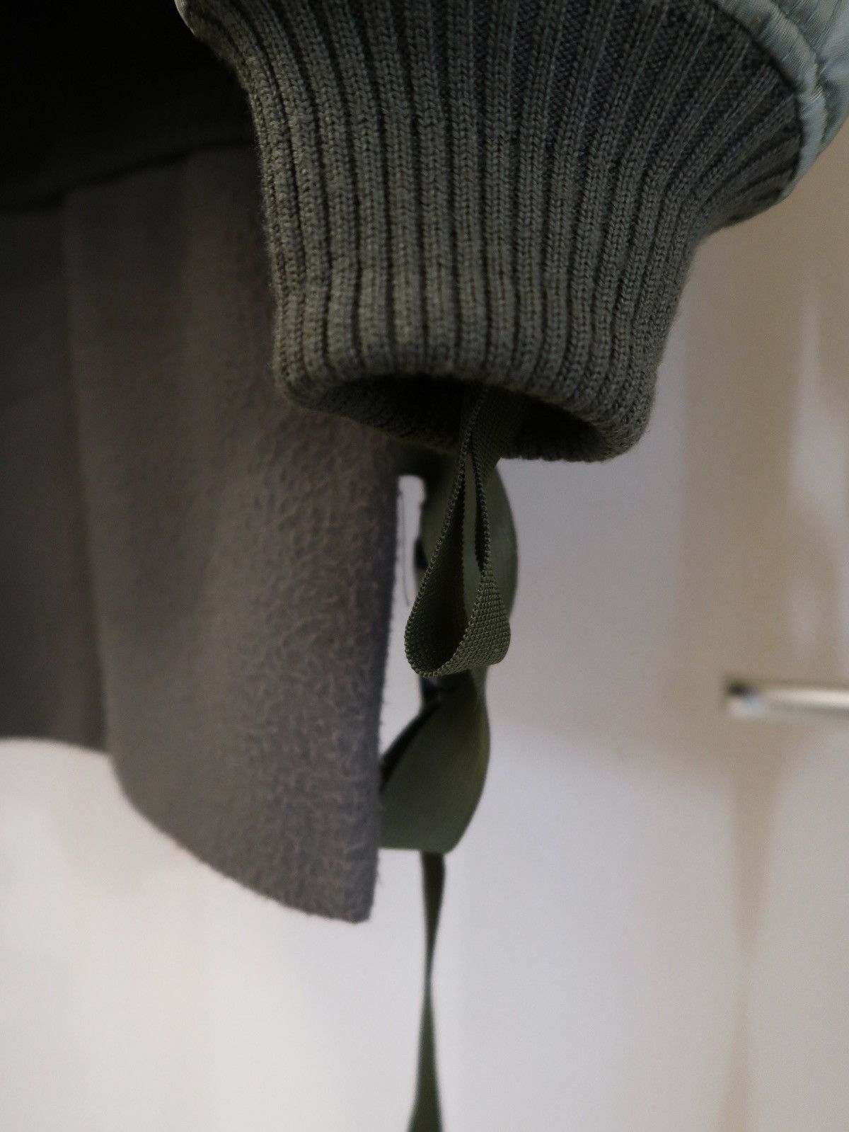 Helmut Lang Helmut Lang FW 2003 Sample bondage MA 1 Bomber jacket Size US M / EU 48-50 / 2 - 8 Thumbnail