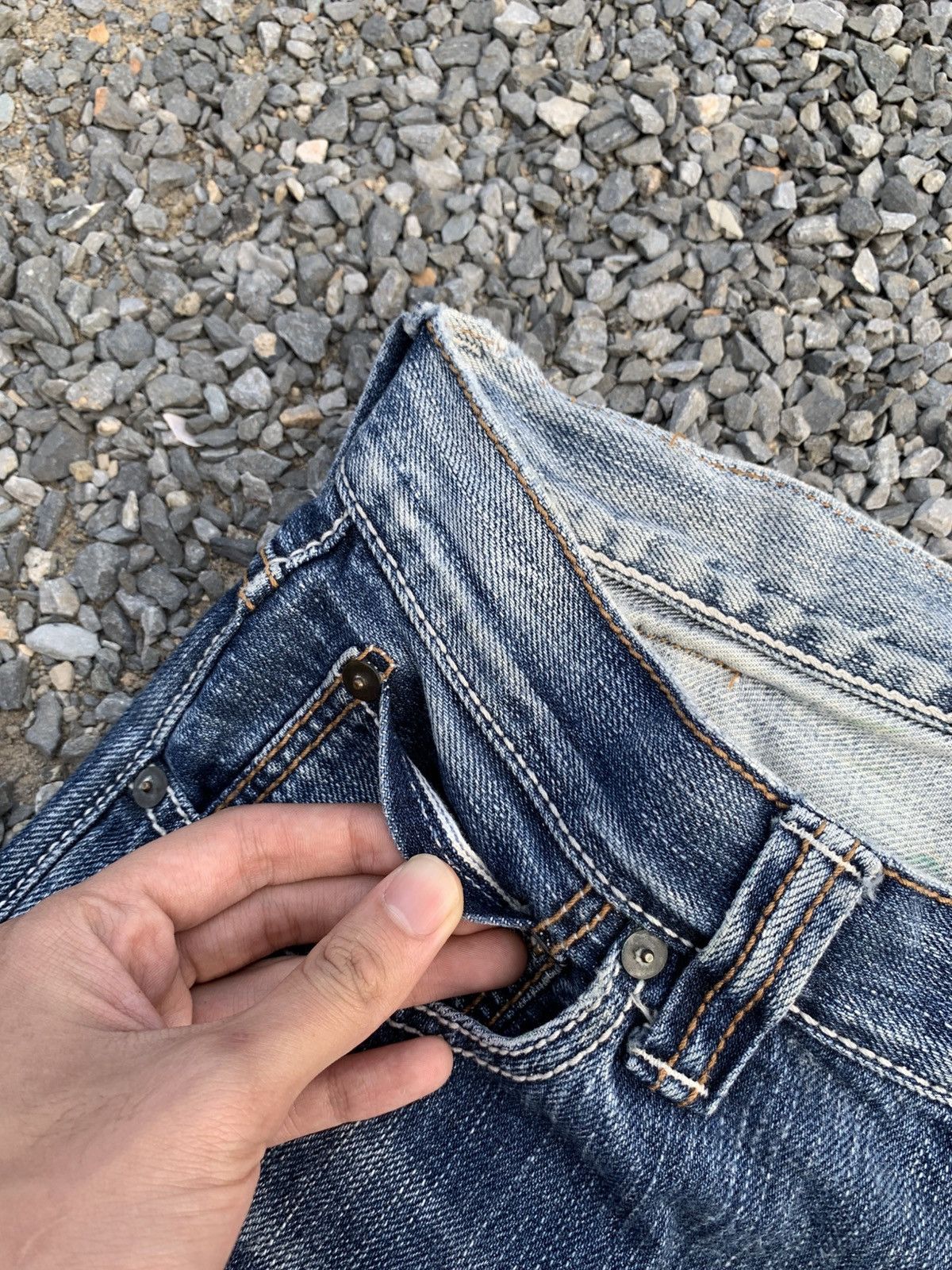 Japanese Brand ICHINOI JAPANESE SELVEDGE RAW RUSTY DISTRESSED DENIM Size US 28 / EU 44 - 12 Thumbnail