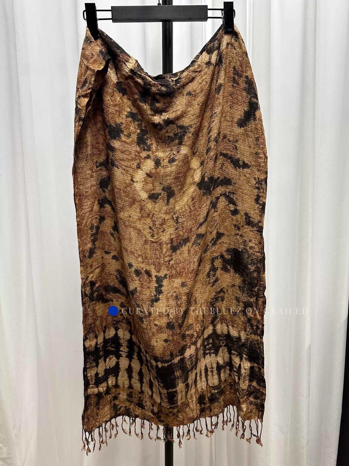 Yohji Yamamoto Unique Wasteland Dye Scarf in Brown Size ONE SIZE - 1 Thumbnail