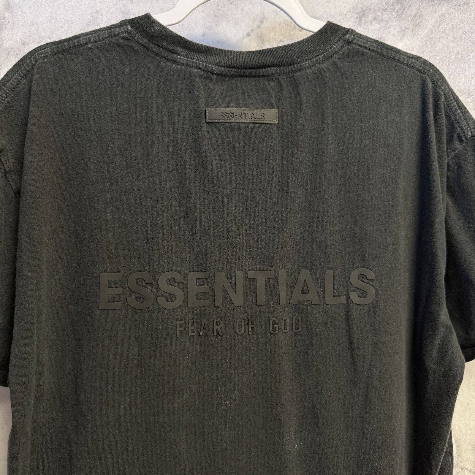 Essentiel Antwerp Essentials Fear of God T Shirt Mens Small Black Short Sleeve Size US S / EU 44-46 / 1 - 1 Thumbnail