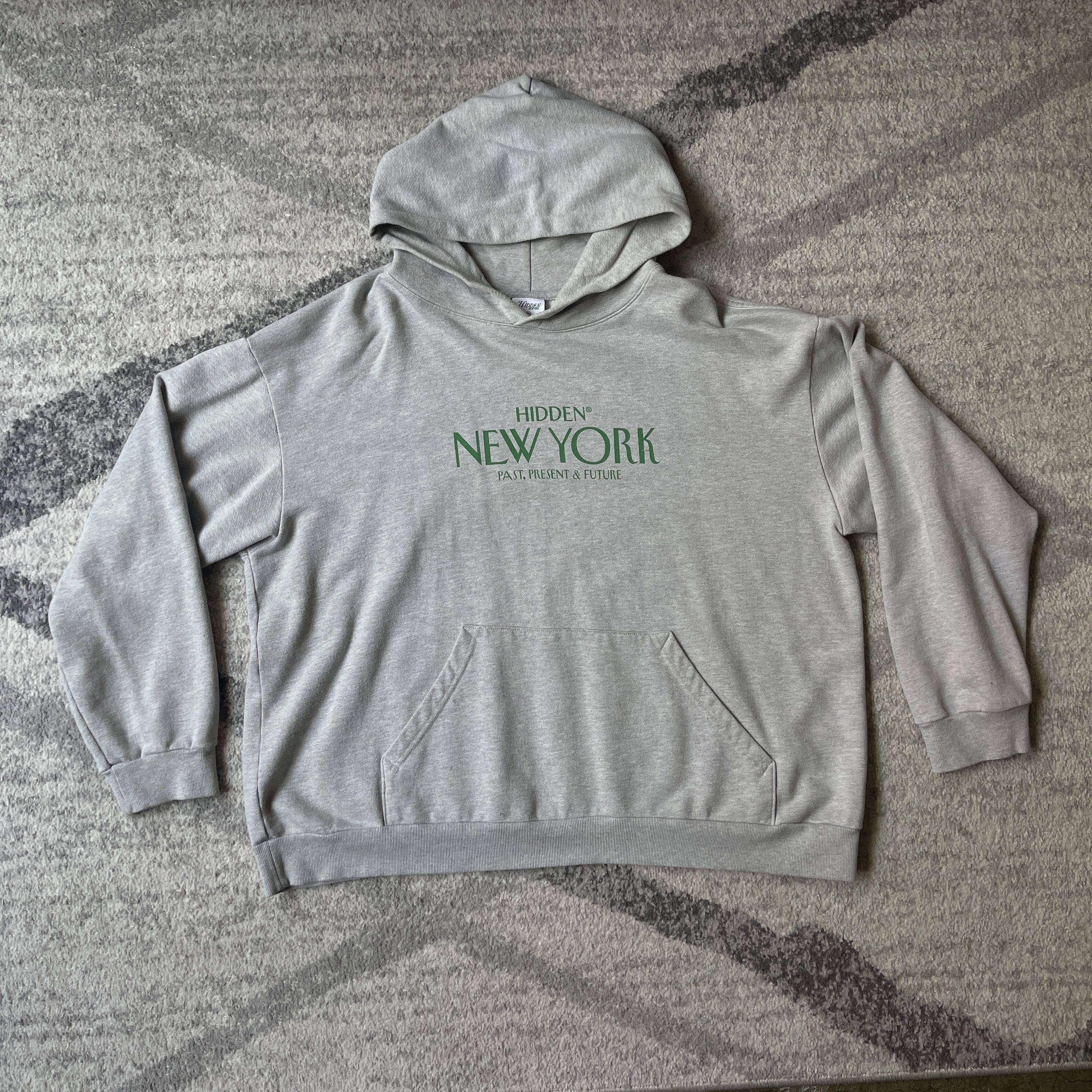 HIDDEN HIDDEN Magazine Hoodie Size US XXL / EU 58 / 5 - 1 Thumbnail
