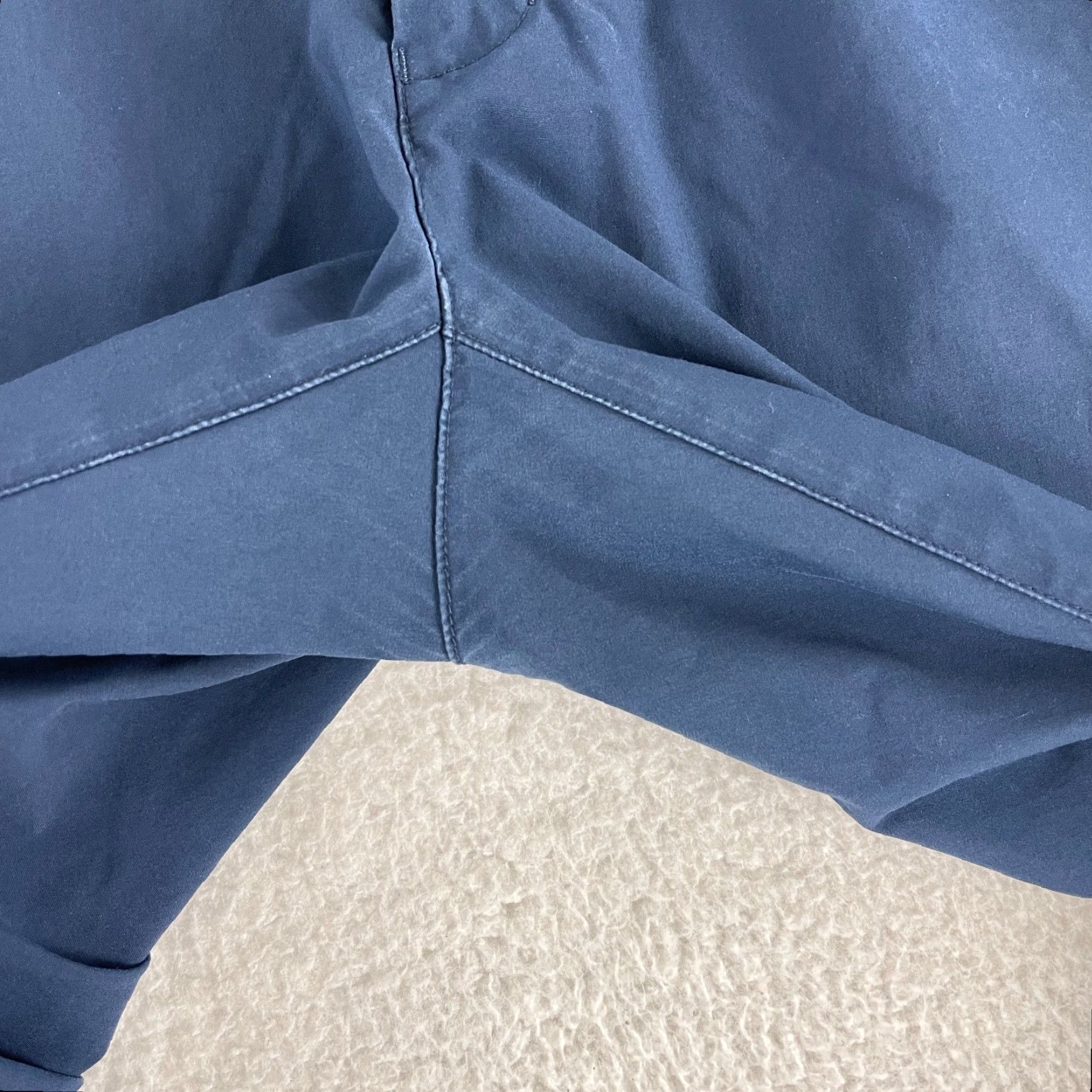 UNTUCKit UNTUCKit Chancellor Chino Pants Mens Size 34x32 Navy Blue Straight Fit 5 Pocket Size US 34 / EU 50 - 7 Thumbnail