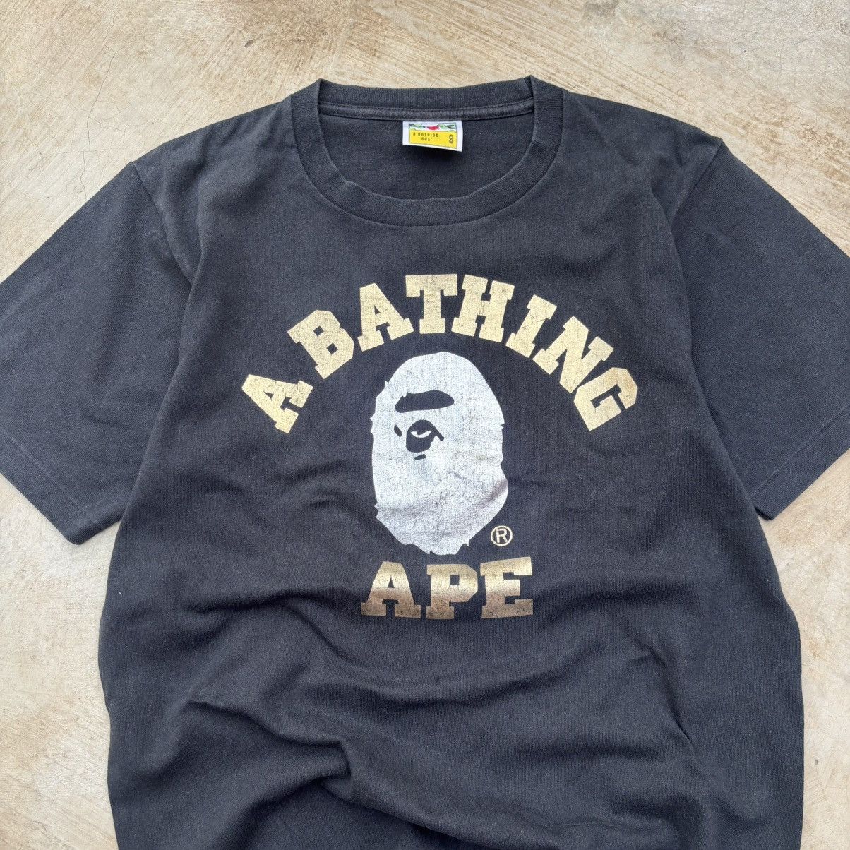 Bape Vintage 00s Bape Ape Head Tee Size US S / EU 44-46 / 1 - 3 Thumbnail