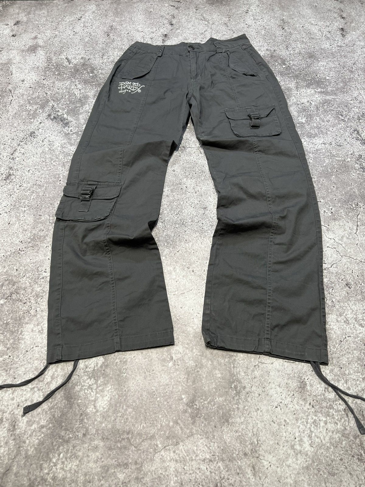 Ed Hardy Ed Hardy cargo pants big logo multi pocket casual HYPE Y2K Size US 30 / EU 46 - 2 Thumbnail