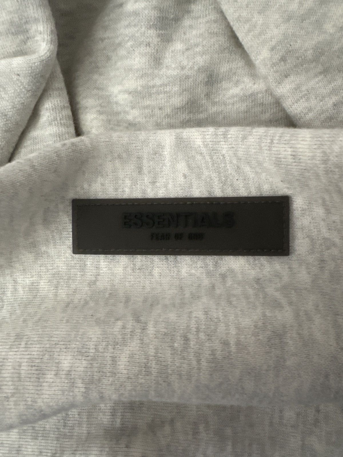 Essentials × Fear of God Essentials SS22 Oatmeal Large Size US L / EU 52-54 / 3 - 1 Thumbnail