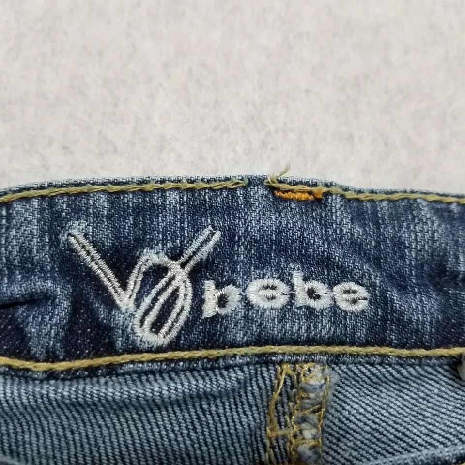 Bebe Bebe Jeans Womens 27x28 Denim Flared Low Rise Rhinestones Size 27" / US 4 / IT 40 - 13 Thumbnail