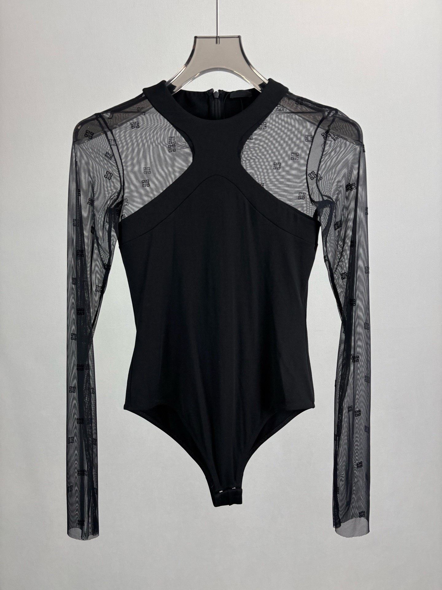 Givenchy New Givenchy 4G Mesh Top Size S / US 4 / IT 40 - 1 Thumbnail