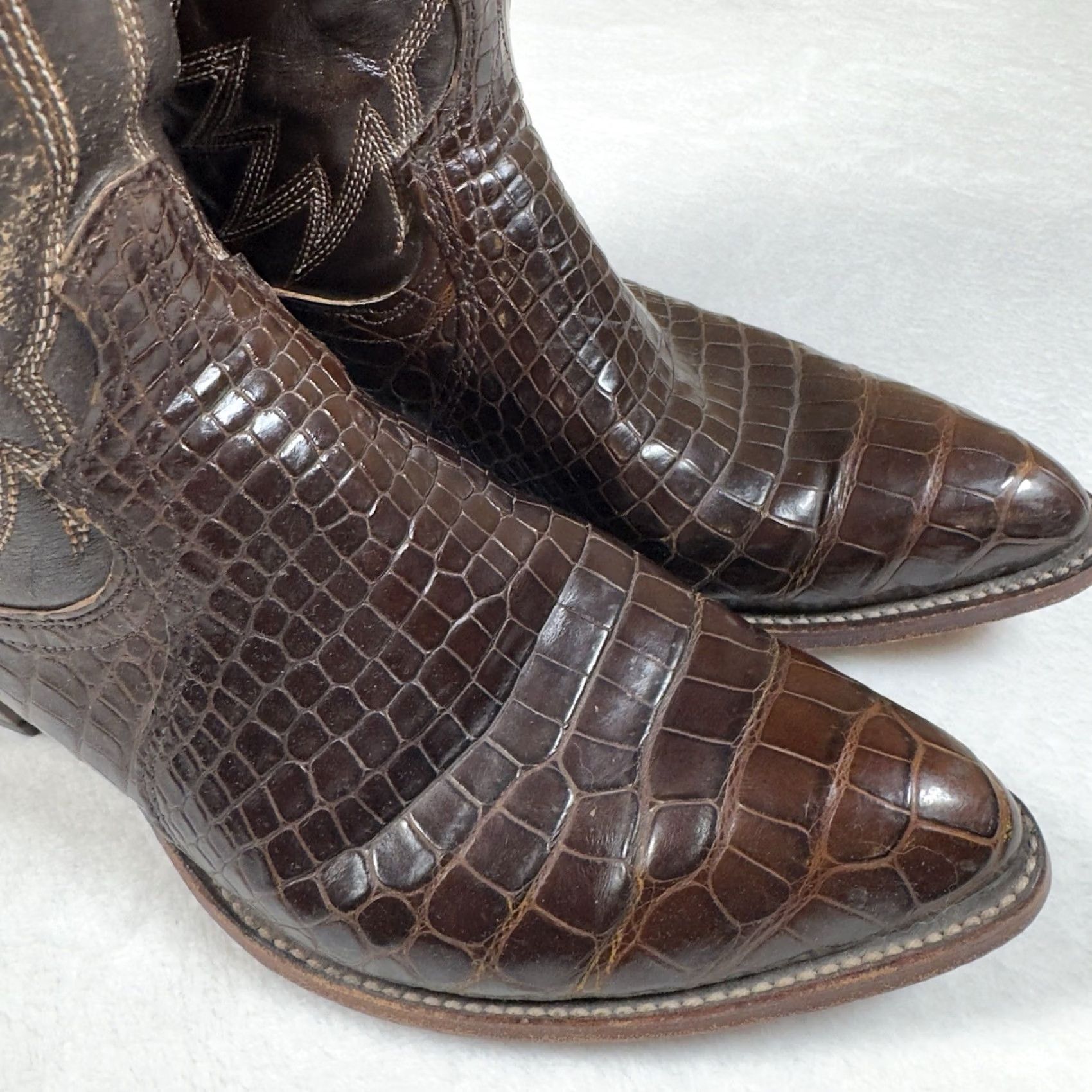 Dan Post Vtg 1989 Dan Post 6864 Genuine Caiman Alligator Cowboy Boots Mens 9.5 D USA Size US 10 / EU 43 - 2 Thumbnail
