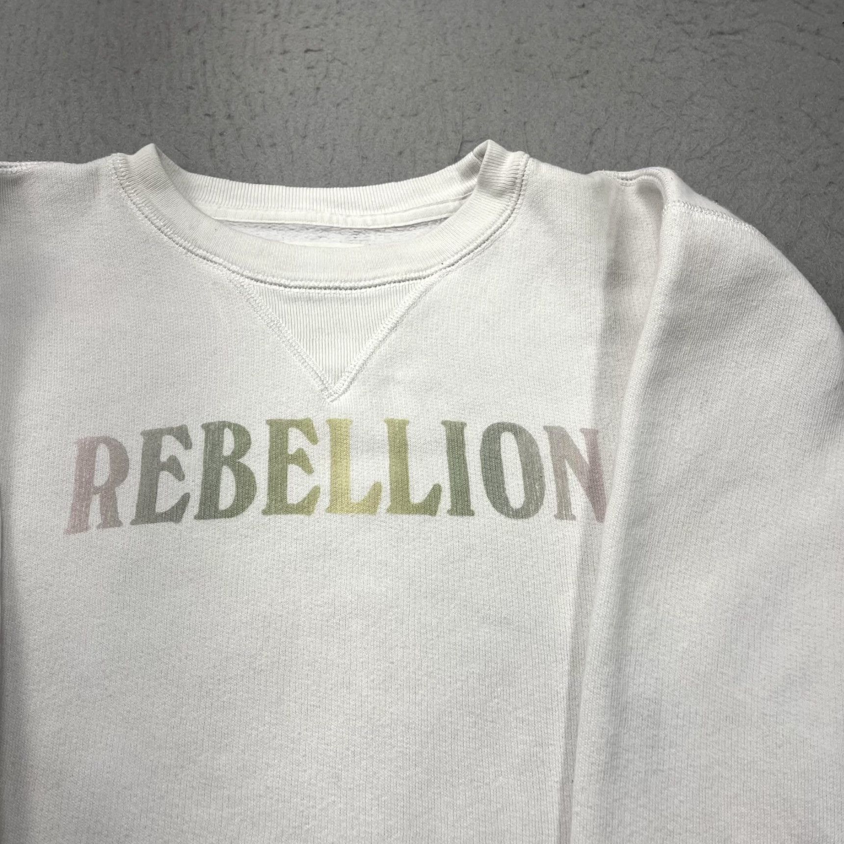 Vintage Isabel Etoile Marant Sweatshirt Womens 38 White Rebellion Graphic Pullover Size XS / US 0-2 / IT 36-38 - 3 Thumbnail