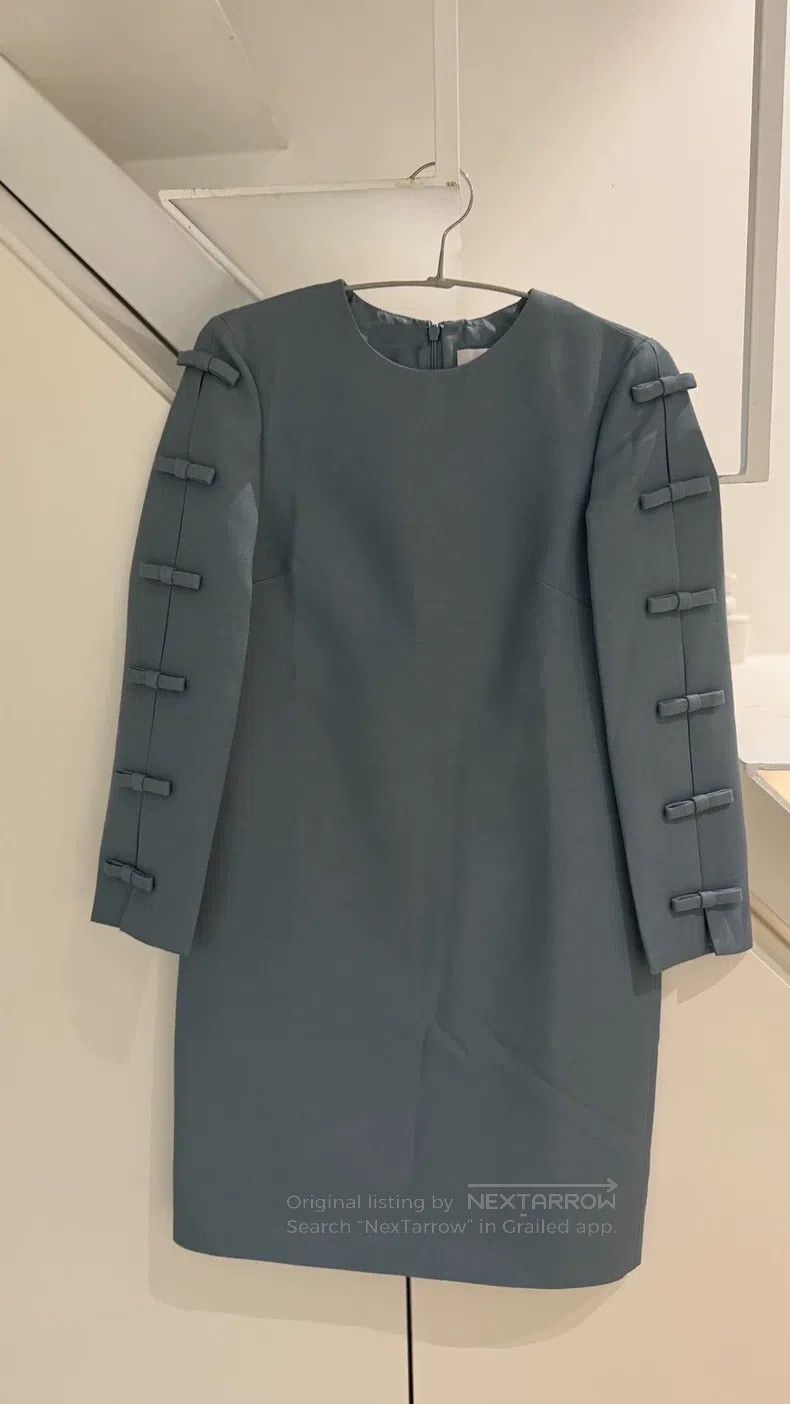 Valentino Valentino dress Size XS / US 0-2 / IT 36-38 - 1 Thumbnail