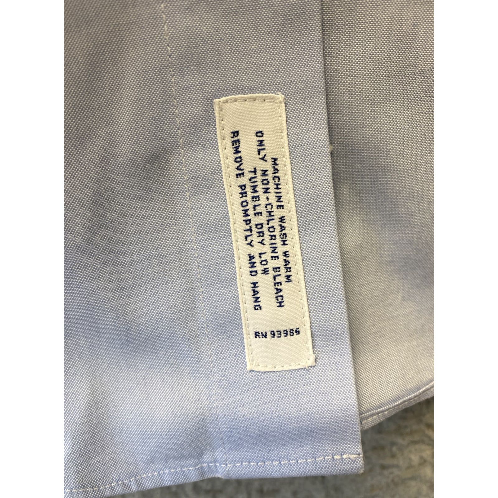 Brooks Brothers Brooks Brothers Shirt Mens Large 16.5 Blue Long Sleeve Button Up 1818 34 /80-100 Button-Down Collar Top Cuff Barrel Cuff Size US L / EU 52-54 / 3 - 7 Thumbnail