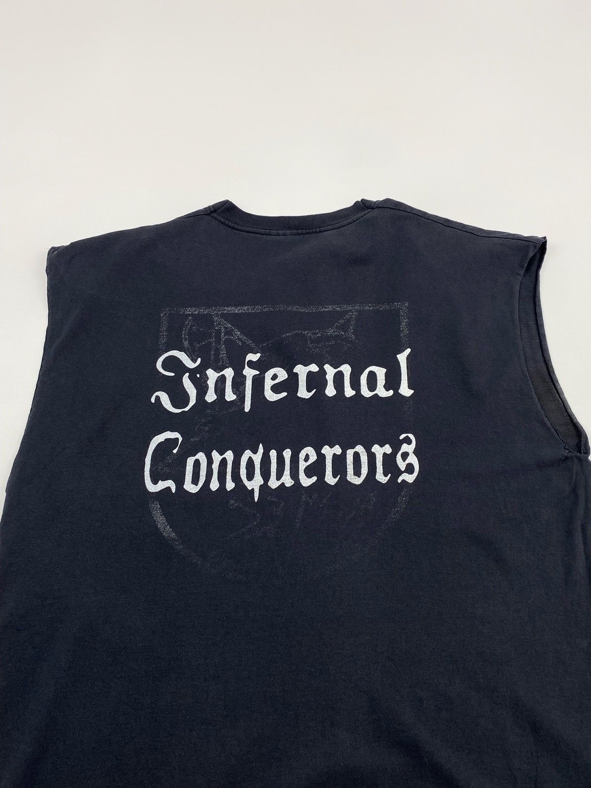 Vintage Vintage Infernal Conquerors Cropped Tank Top T-Shirt Size US XL / EU 56 / 4 - 9 Thumbnail