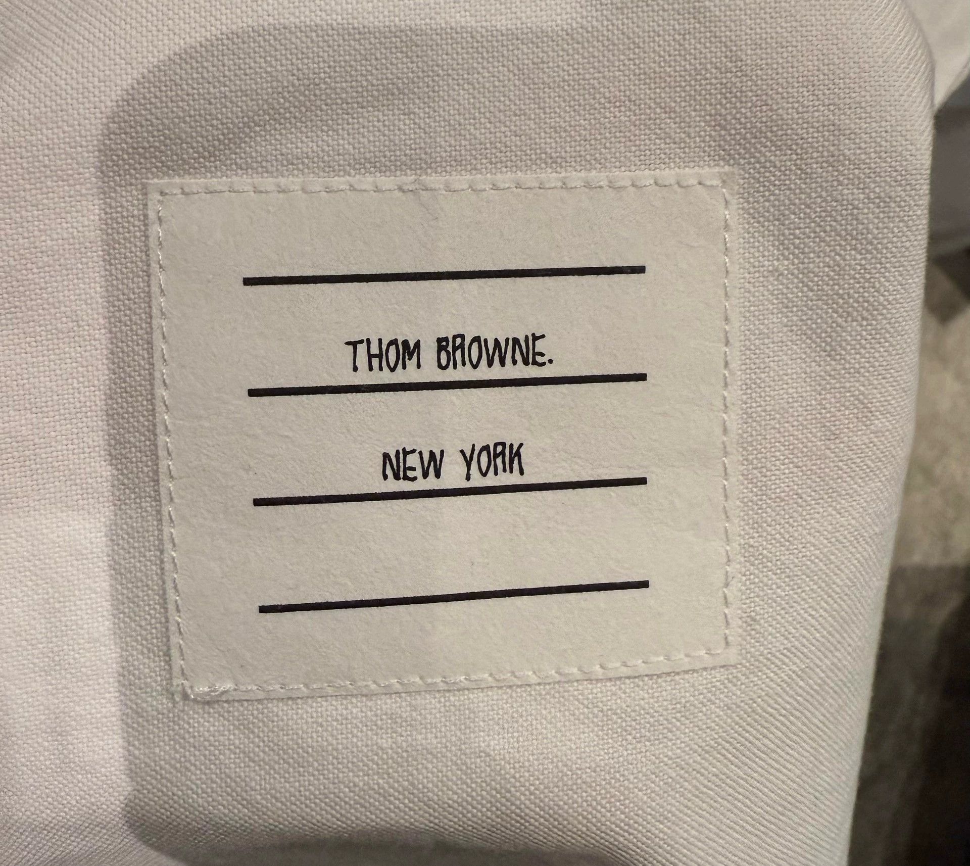 Thom Browne Thom Browne Women's Classic White Oxford Shirt Size 40 Size S / US 4 / IT 40 - 4 Thumbnail