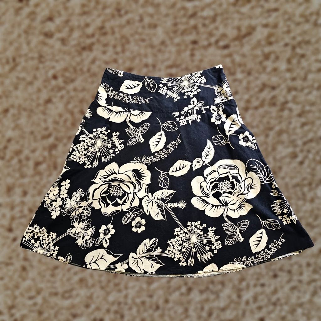 Old Navy VINTAGE Old Navy Skirt Womens 0 Black Floral A-Line 90s Y2K Casual Career Size 25" / US 0 / IT 36 - 1 Thumbnail